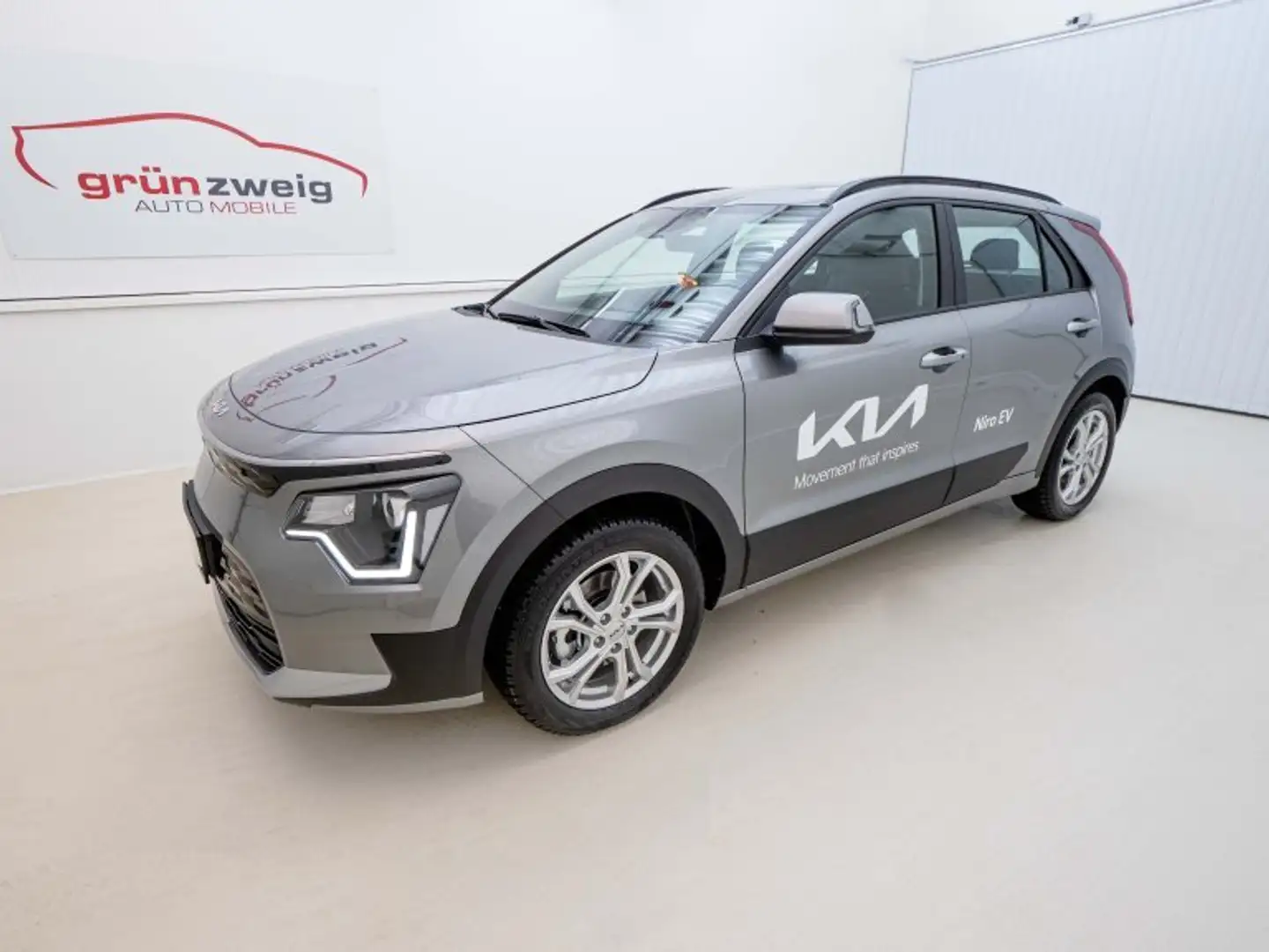 Kia e-Niro NIROEV/SILBER/E-MOTOR/64,8KWH/AT/204 Gris - 1