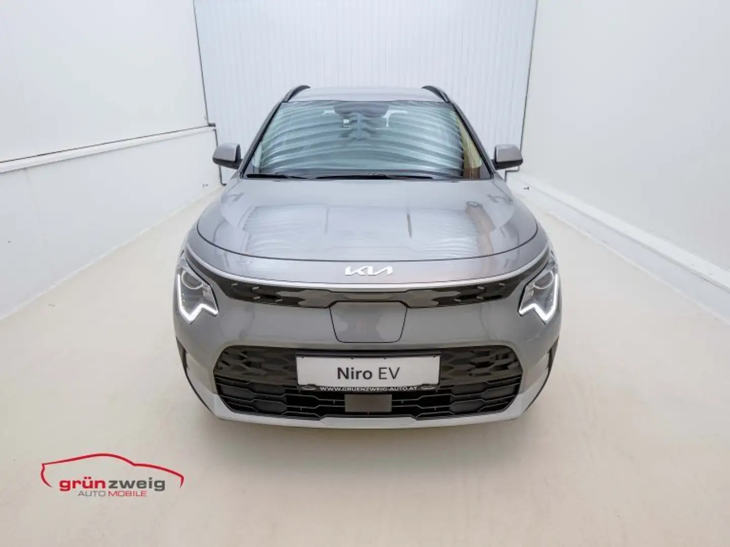 Kia e-Niro NIROEV/SILBER/E-MOTOR/64,8KWH/AT/204 Gris - 2