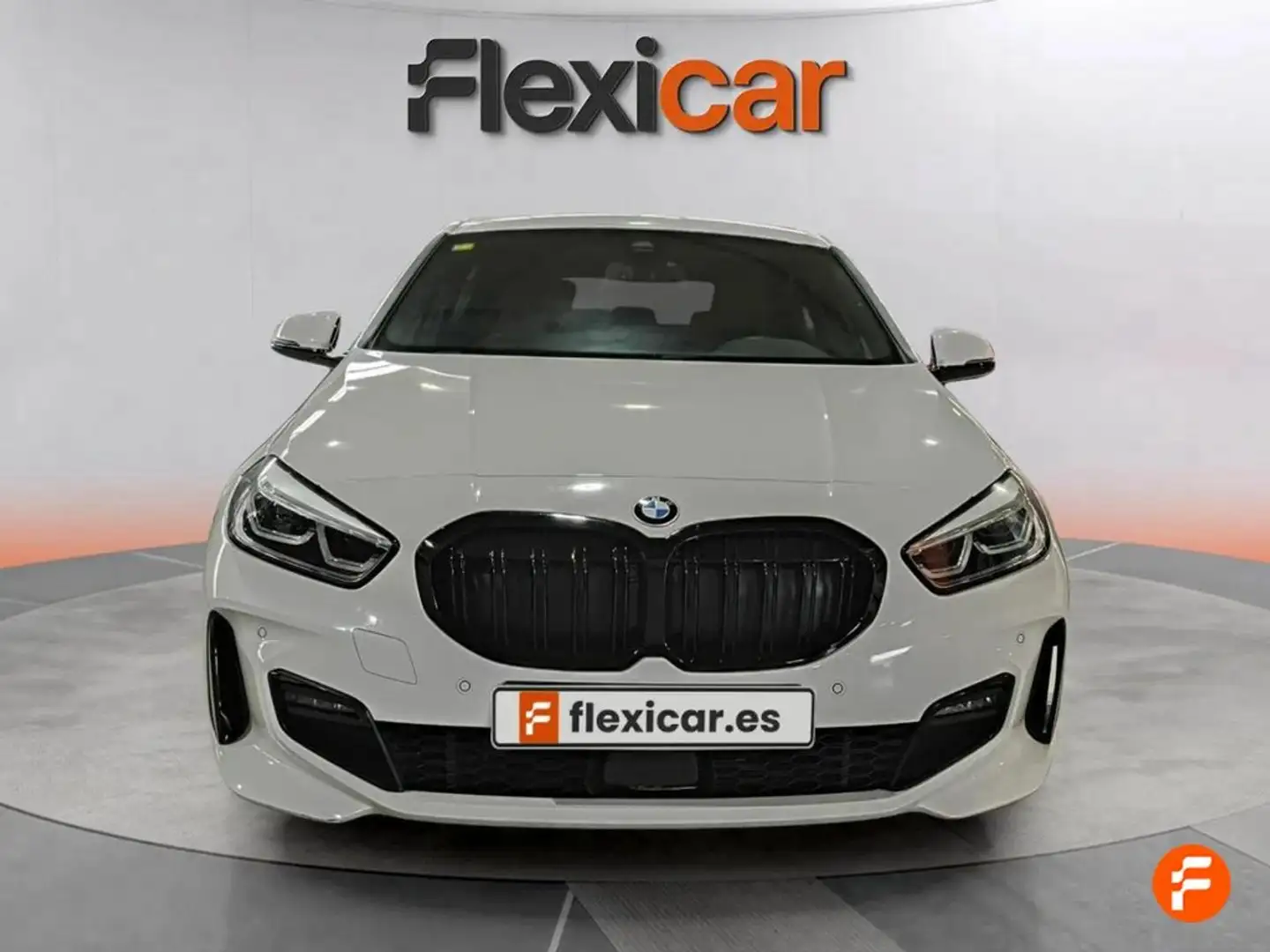 BMW 118 118d Jaune - 2