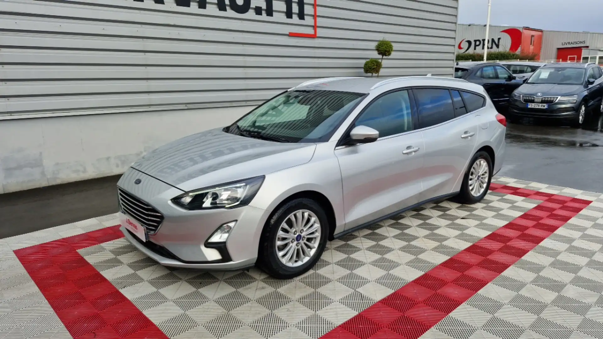 Ford Focus SW 1.5 ECOBLUE 120 SS TITANIUM X - 2