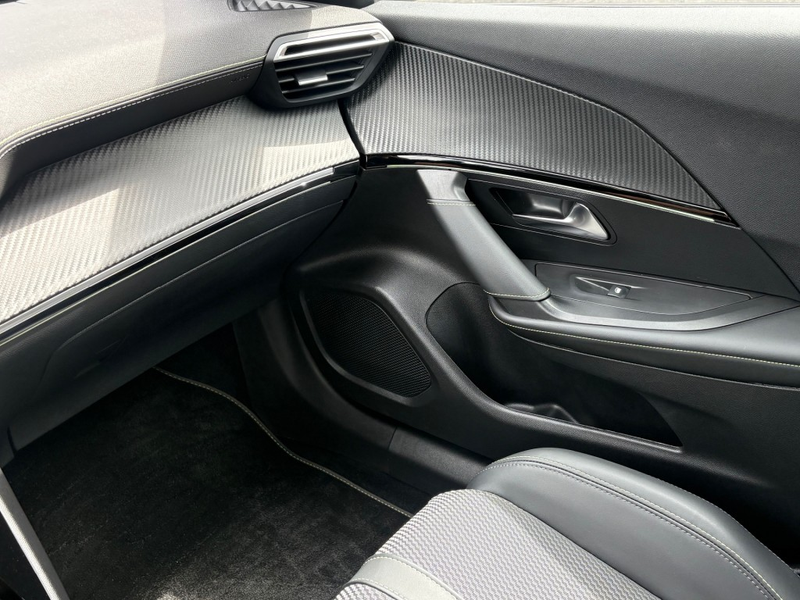 Peugeot 2008 1.2 PURETECH 130PK AUT. GT NARDO-GREY NAVI CAMERA — photo 17