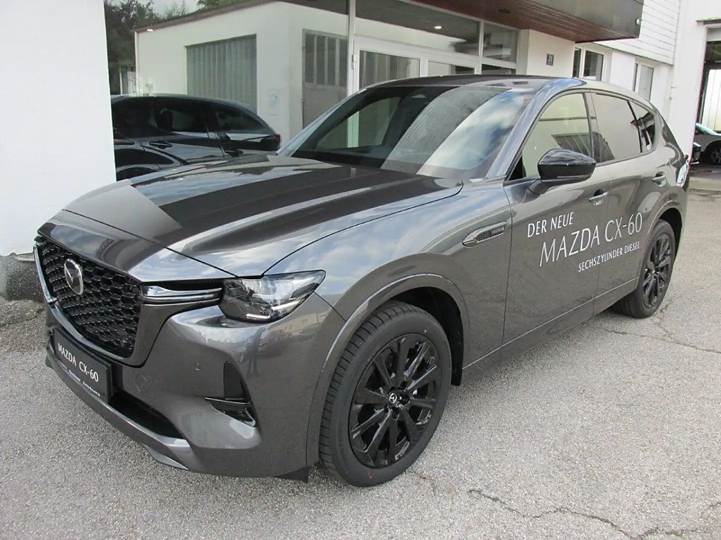 Mazda CX-60 3.3L e-SKYACTIV D AWD HOMURA Aut. Grau - 1