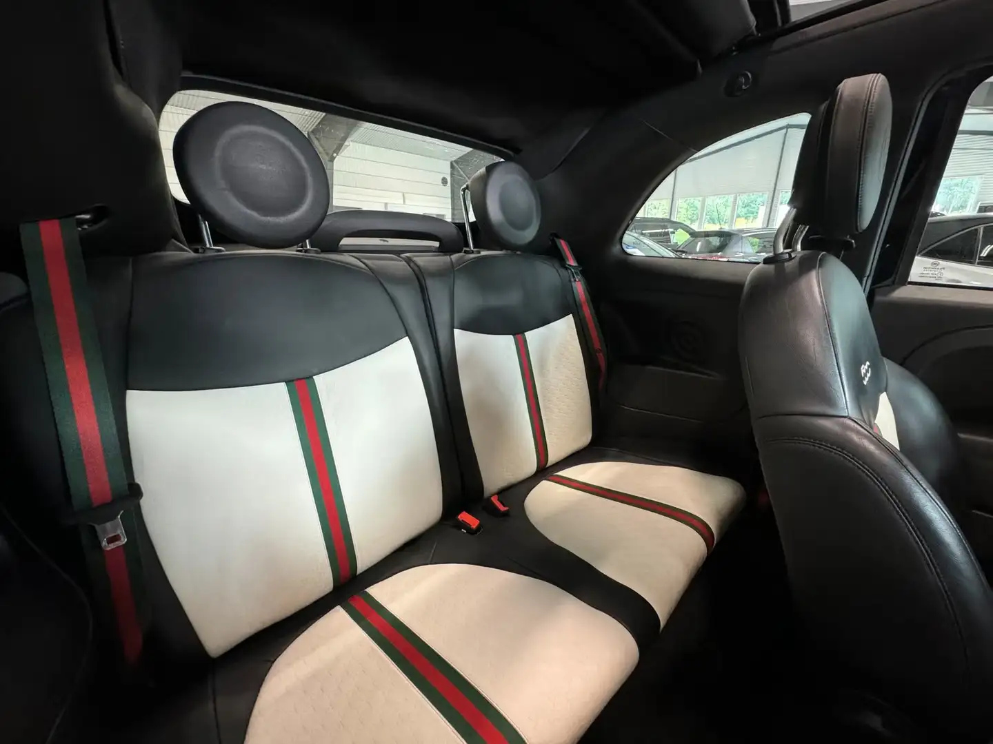 Fiat 500 1.2 8V 69 ch S&S by Gucci - 2