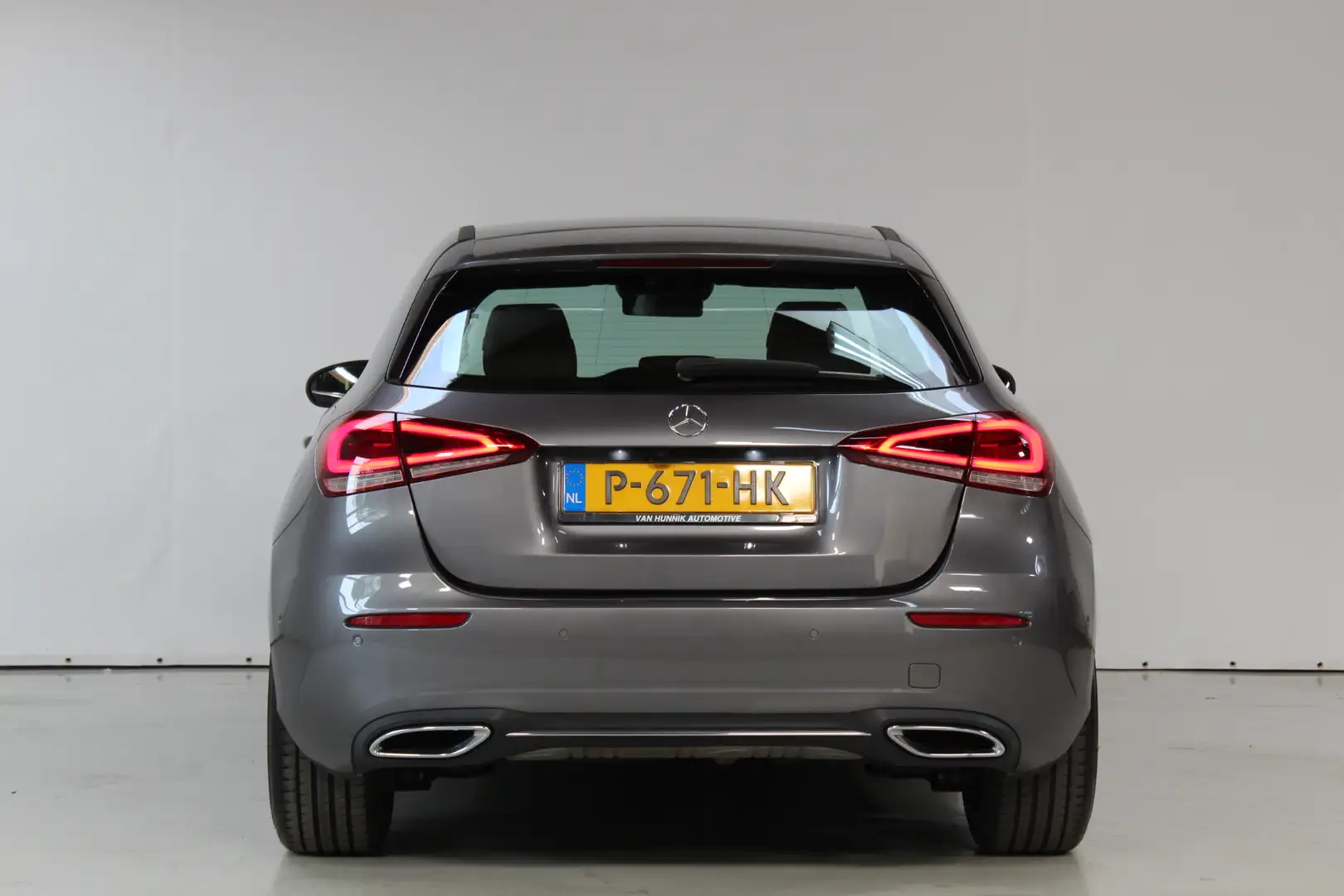 Mercedes-Benz A 200 | Camera | Clima | Stoelverwarming | 46DKM! Grau - 2