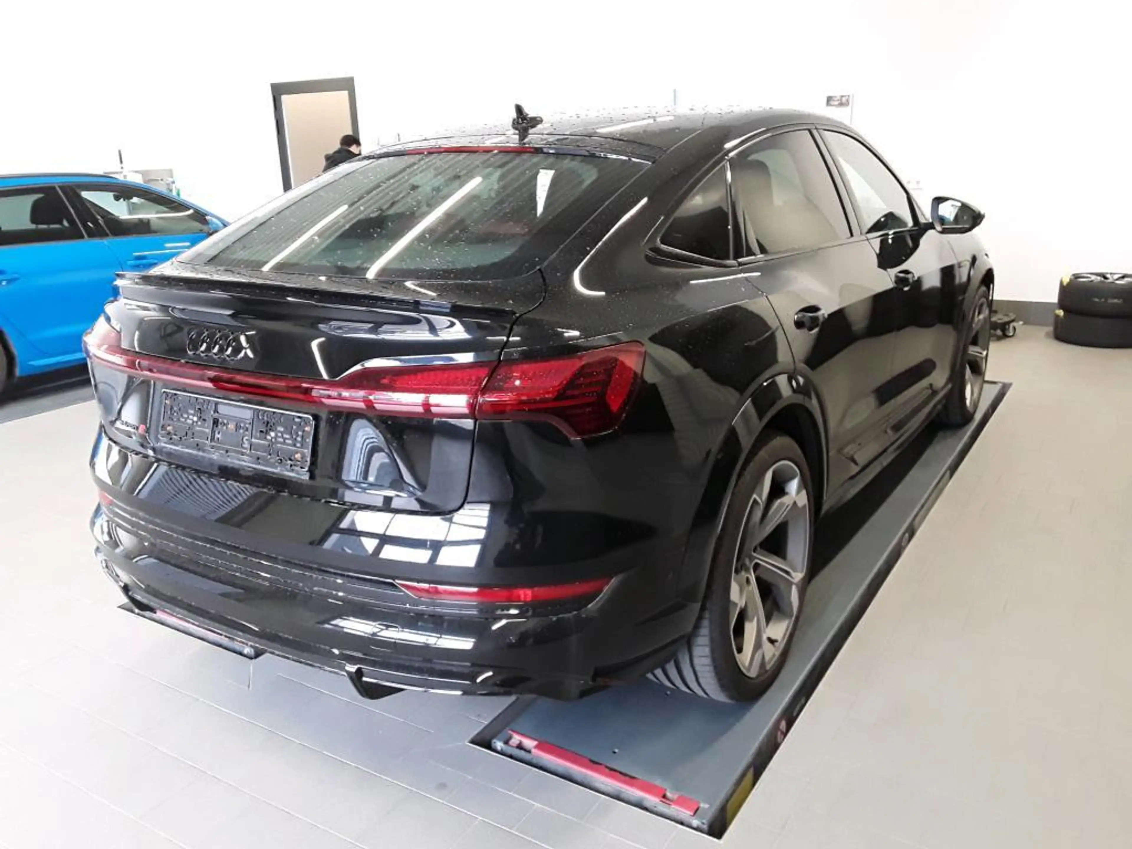 Audi e-tron SPORTBACK S ALL-BLACK/22Z./MATRIX/S-SITZE — photo 9