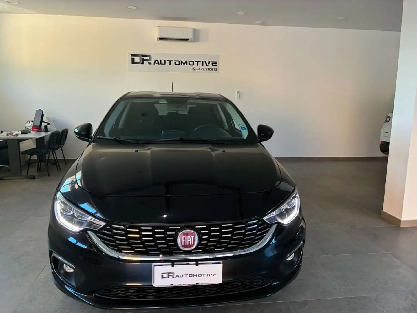 Fiat Tipo 5 porte II 2016 5p 1.6 mjt Lounge s Nero - 1