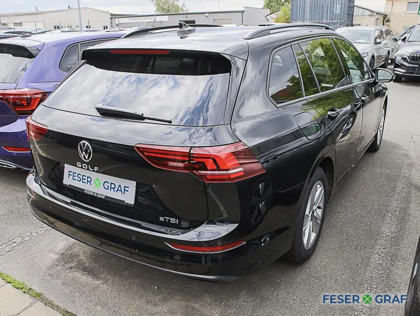 Volkswagen Golf 8 Variant Life 1.5 eTSI DSG Navi Kamera HUD LED Schwarz - 2