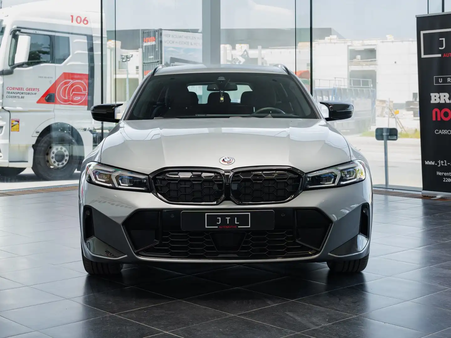 BMW 330 e Touring M-Sport FACELIFT fabrieksgarantie Argent - 1