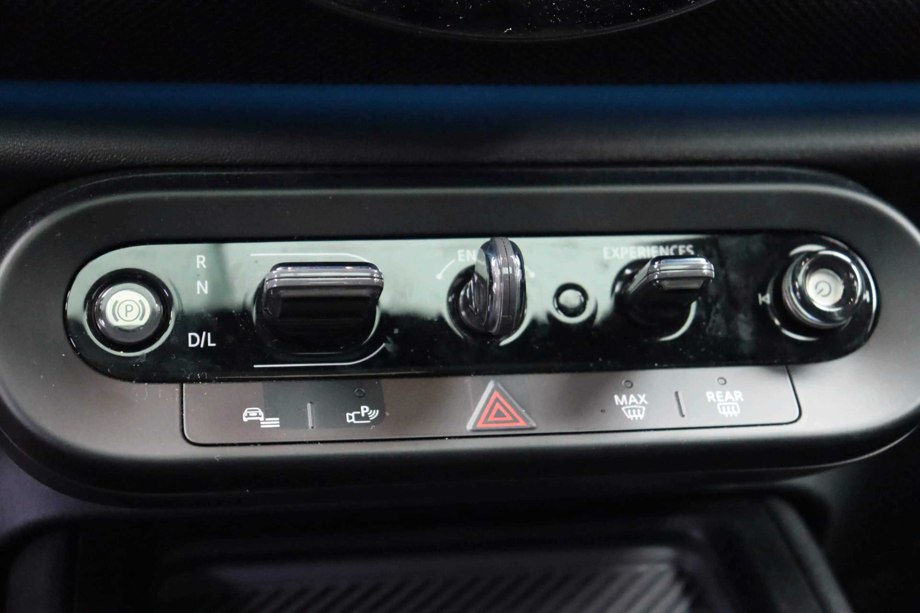 MINI Countryman C Automaat / Favoured / Pakket L / Favoured / Pakket — photo 12