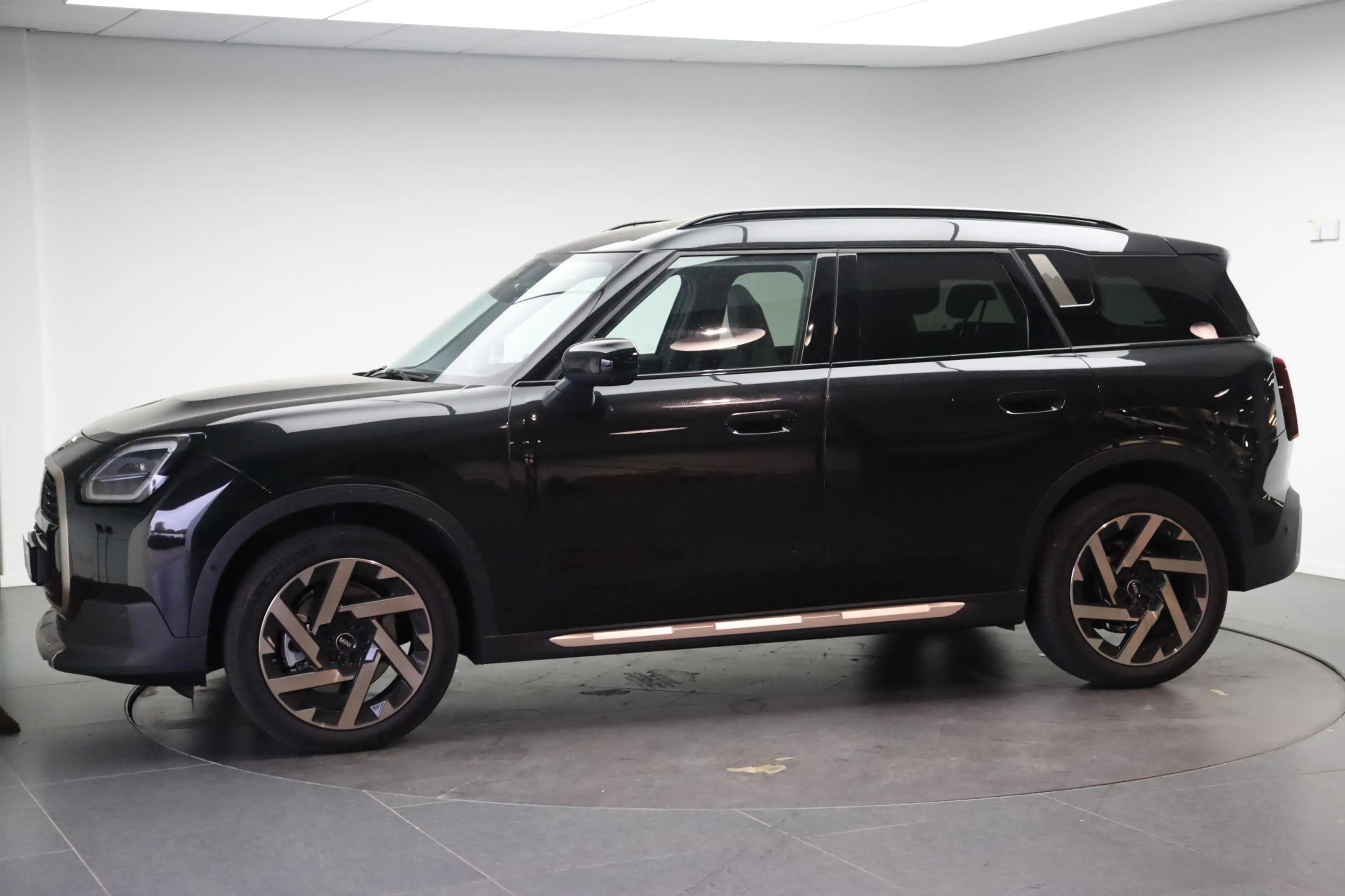 MINI Countryman C Automaat / Favoured / Pakket L / Favoured / Pakket — photo 2