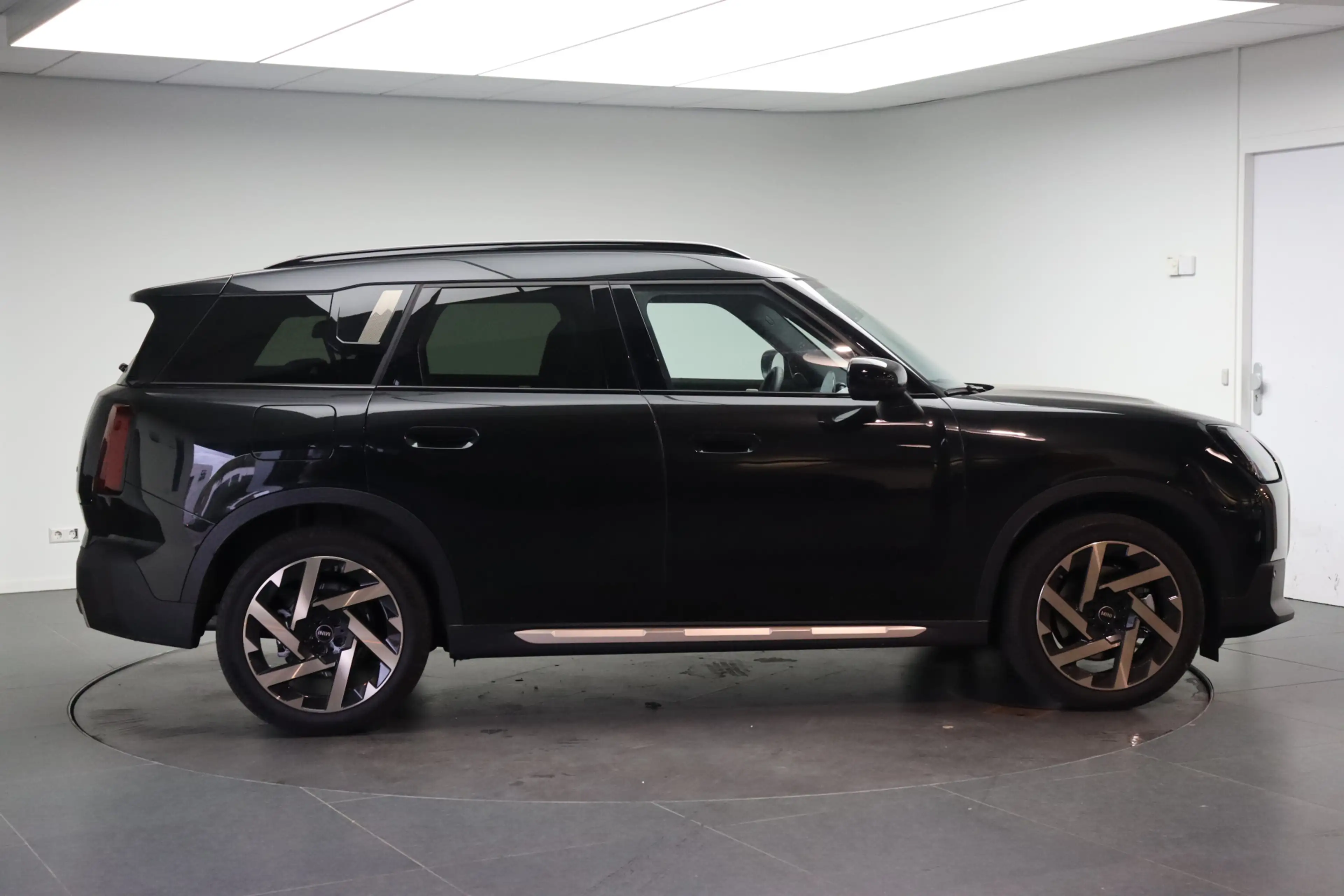 MINI Countryman C Automaat / Favoured / Pakket L / Favoured / Pakket — photo 4