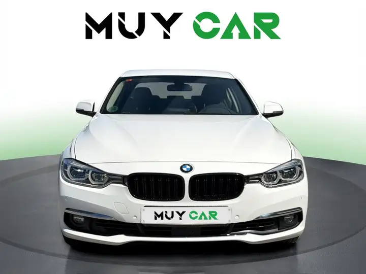BMW Serie 3 2017, foto 2