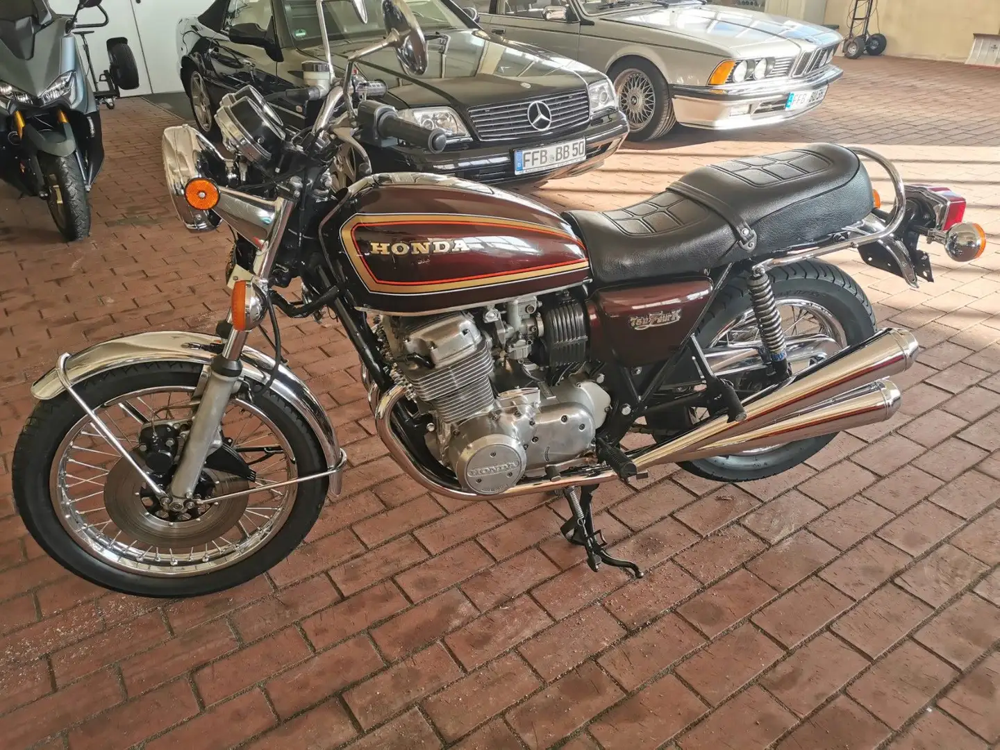 Honda CB 750 four K Braun - 1