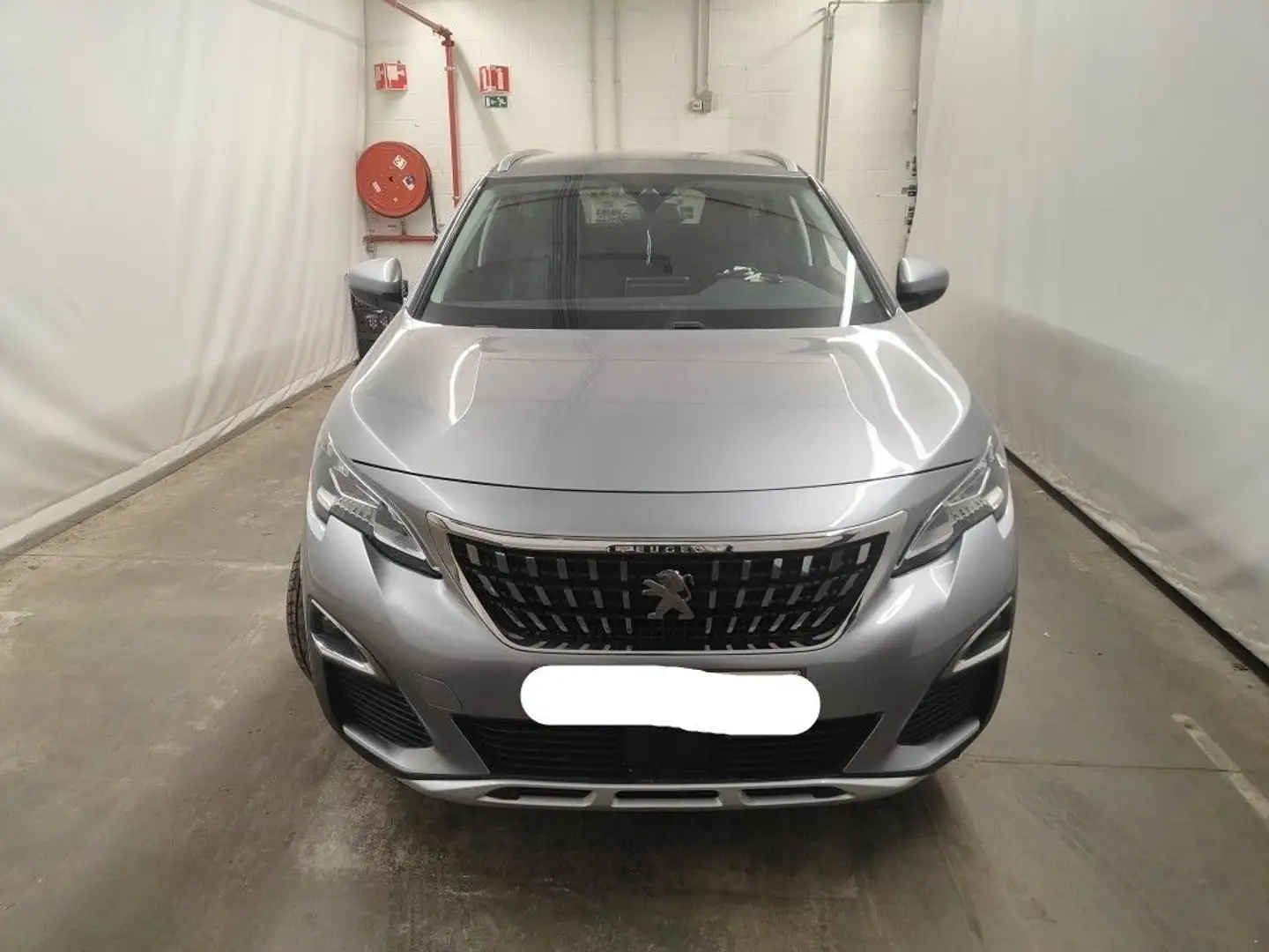 Peugeot 5008 Allure 1.5D NAVI/LED/PDC/TEMPOMAT Grey - 2