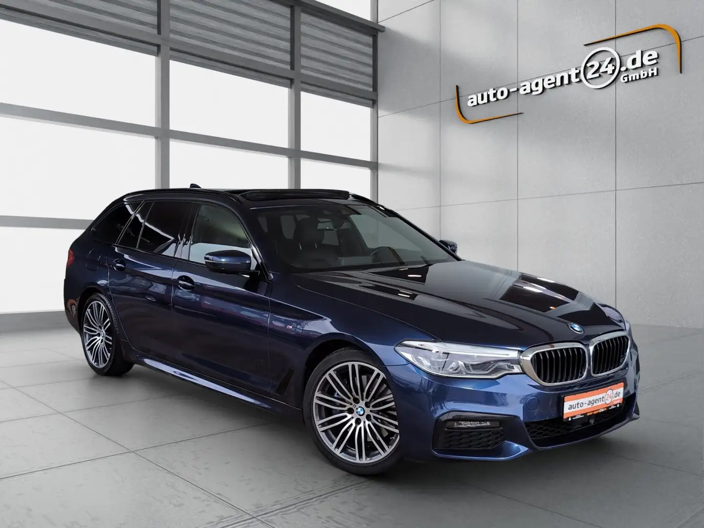 BMW 530 d xD M-Sport /Pano/H&K/ACC/HUD/AHK/Softclose/Keyl. Blau - 1