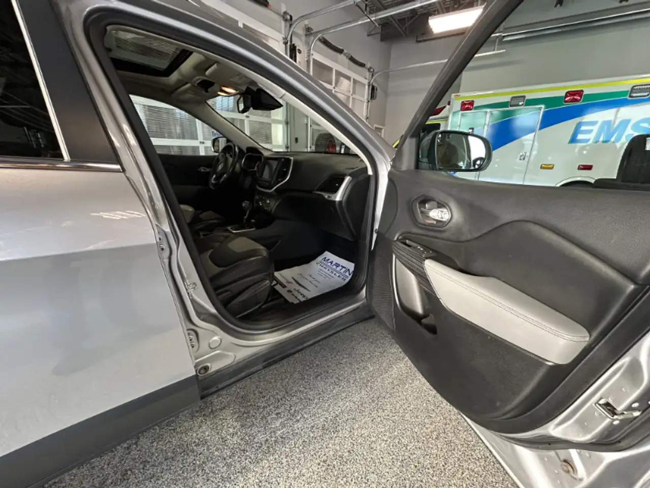 Jeep Cherokee fotografie Jeep Cherokee