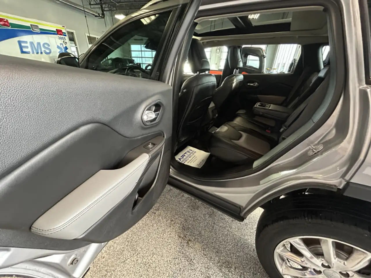 Jeep Cherokee fotografie Jeep Cherokee
