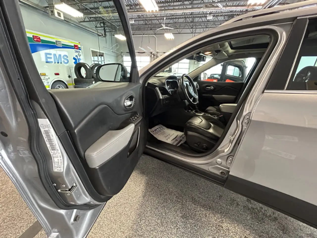 Jeep Cherokee fotografie Jeep Cherokee