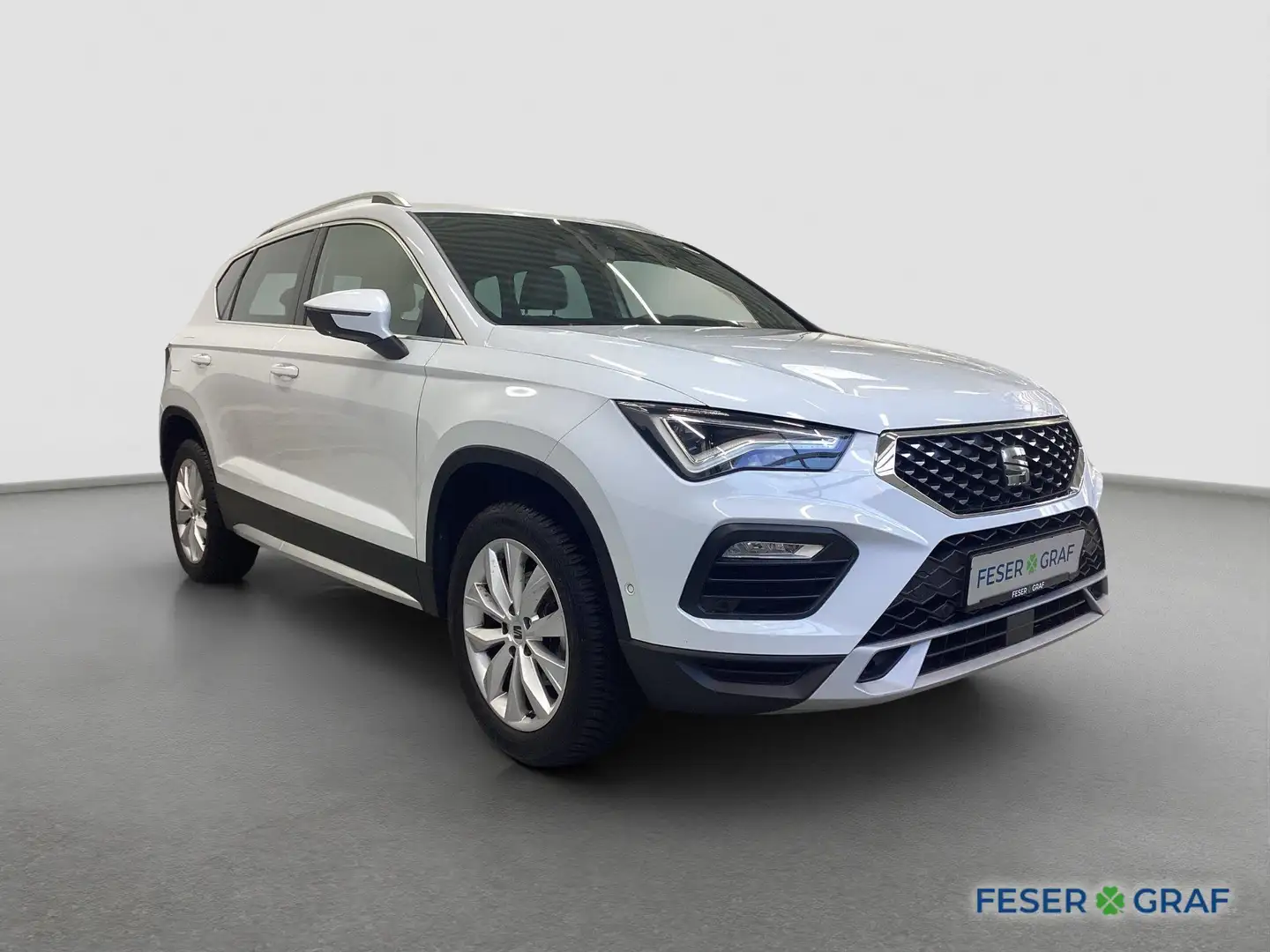 SEAT Ateca Xperience 1.5 TSI DSG RFK Navi ACC LED Virtual Weiß - 2
