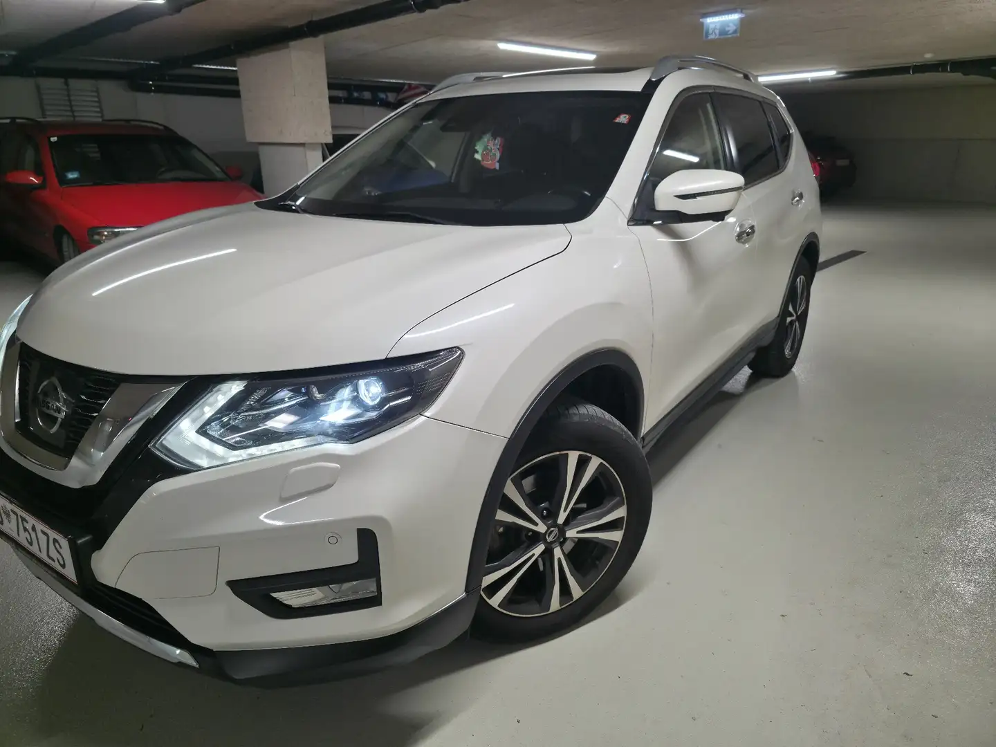Nissan X-Trail 2.0 dCi ALL-MODE 4x4i N-Connecta - 1