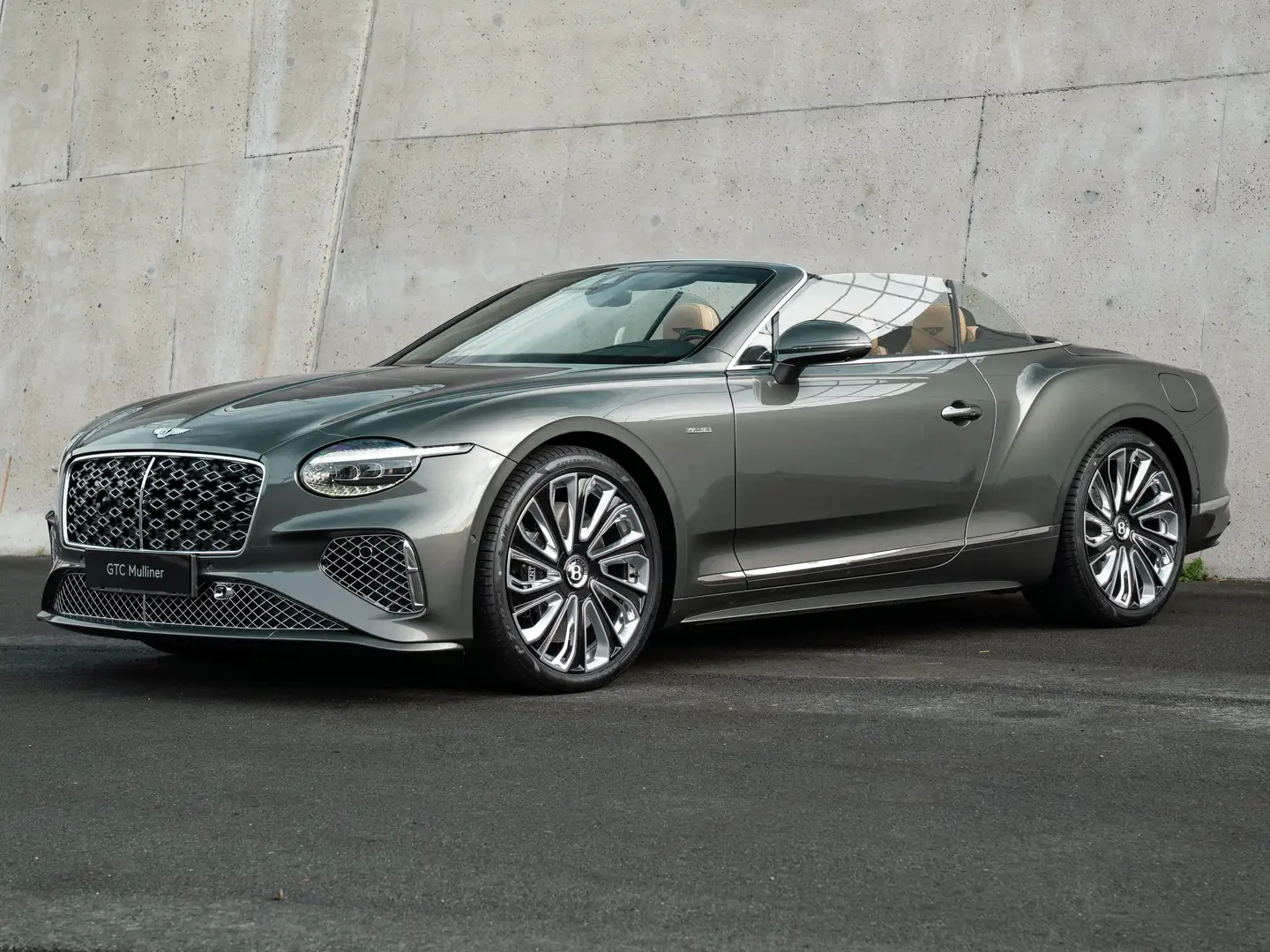 Bentley Continental GTC Mulliner PTS Aventurine Green Porsche Groen - 1