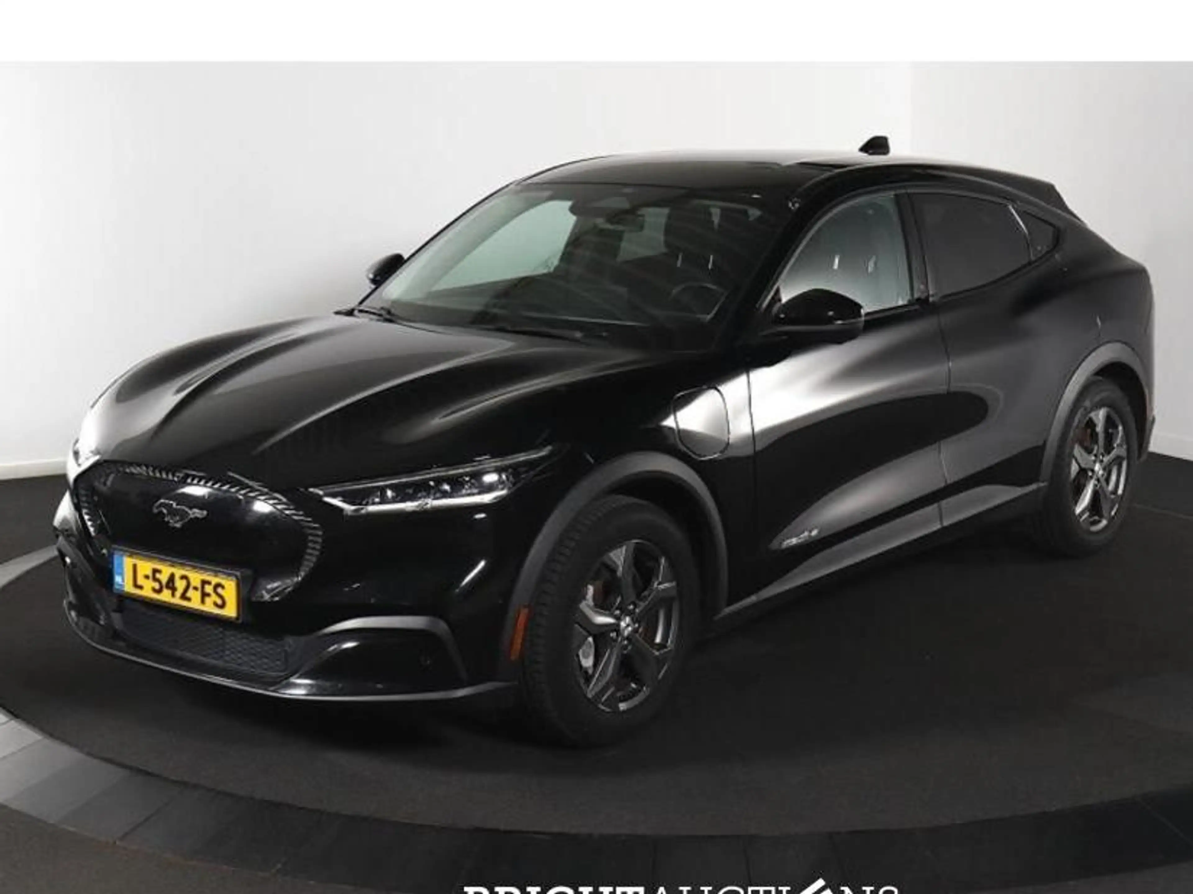 Ford Mustang RWD
