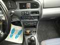 Mazda 323 limo.  62.000 km /5. Türen /Neuwagen Zustand Silber - thumbnail 6
