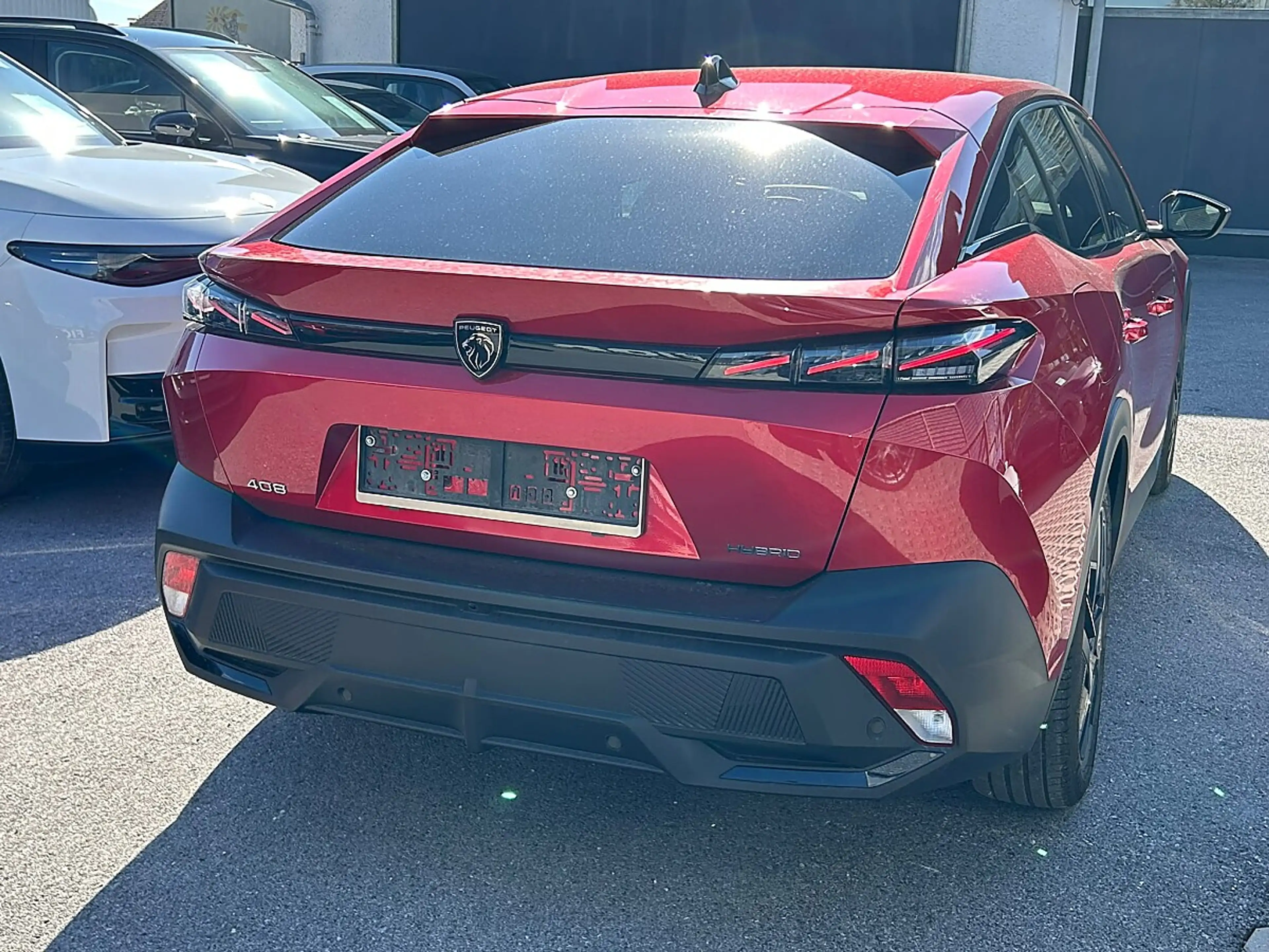 Peugeot 408 PureTech 130 S&S EAT8 GT — photo 4