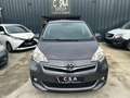 Toyota Verso-S Verso S 1.33 VVT-i Luna Multidrive S Grijs - thumbnail 2