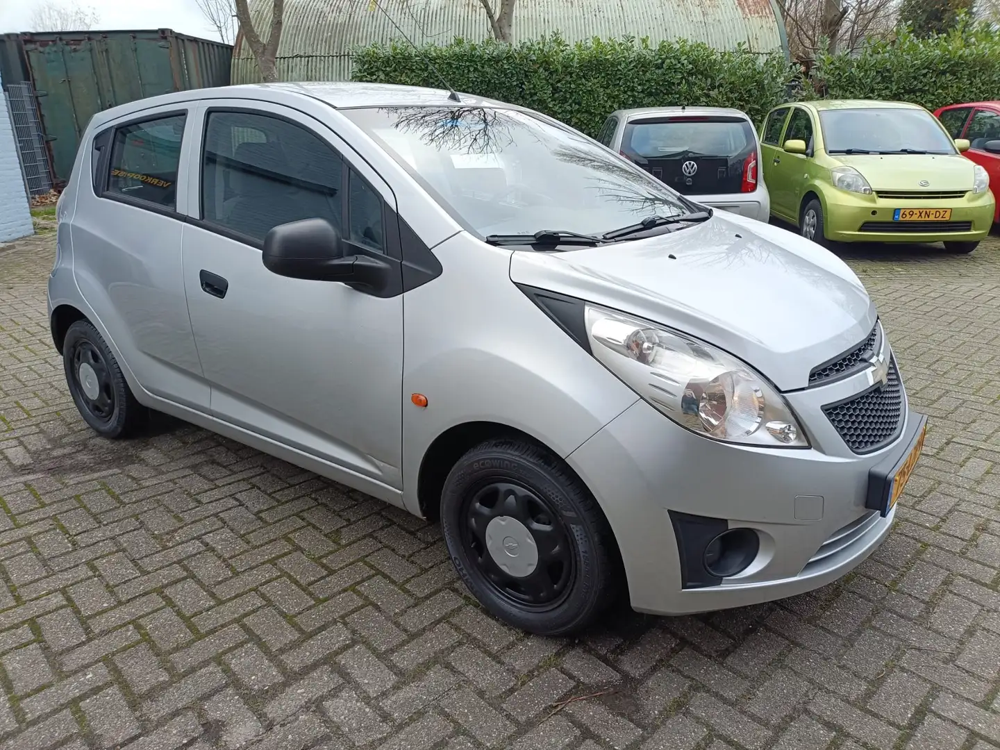 Chevrolet Spark Spark 1.0 16V LS Zilver - 2