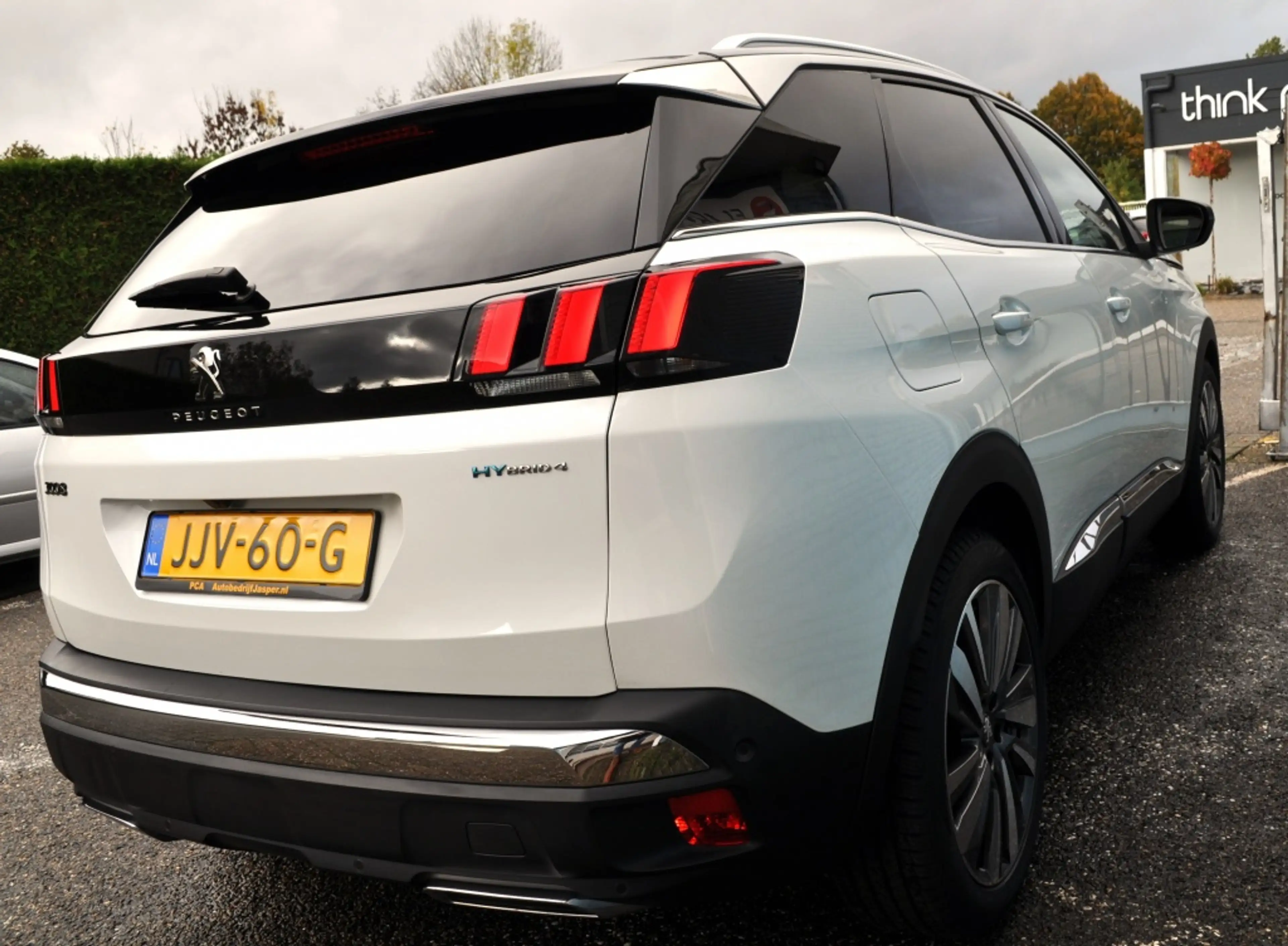 Peugeot 3008 1.6 HYb4 300 GT leer mass el klep — photo 4