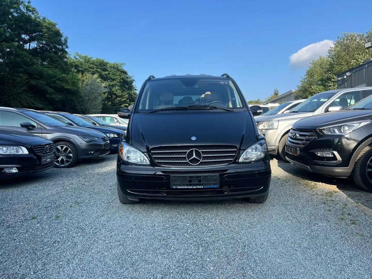 Mercedes-Benz Viano 3.0 CDI AMBIENTE lang** Schwarz - 2