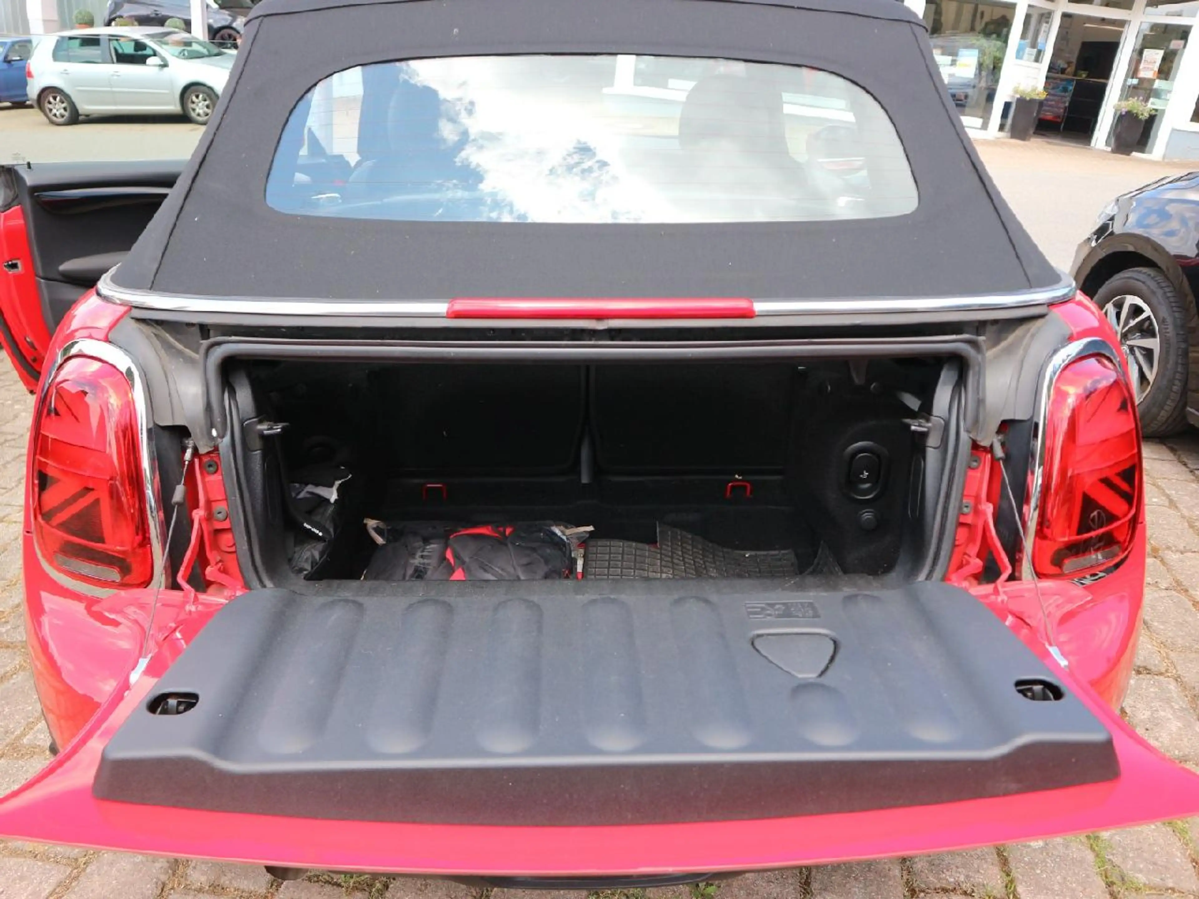 MINI One Cabrio One — photo 10
