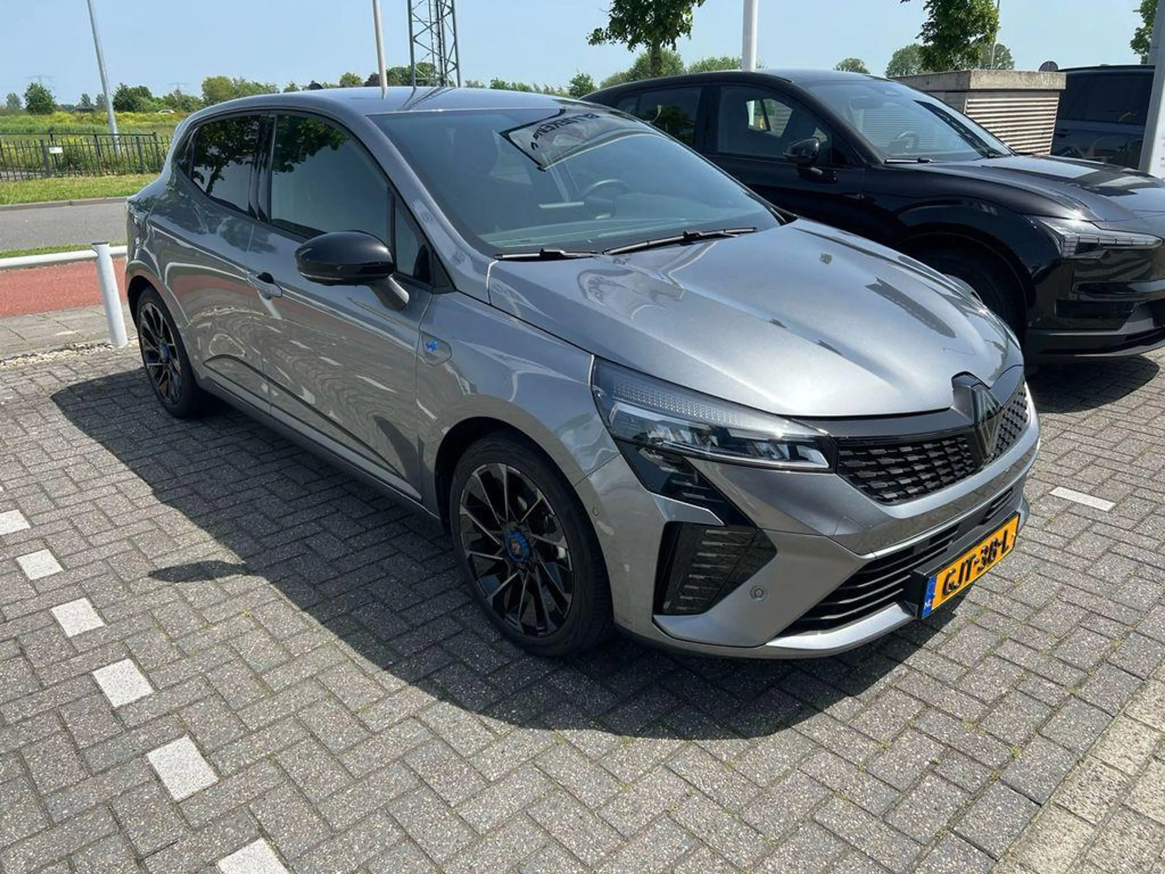 Renault Clio esprit Alpine full hybrid E-Tech 145 | Stoel- & St — photo 5