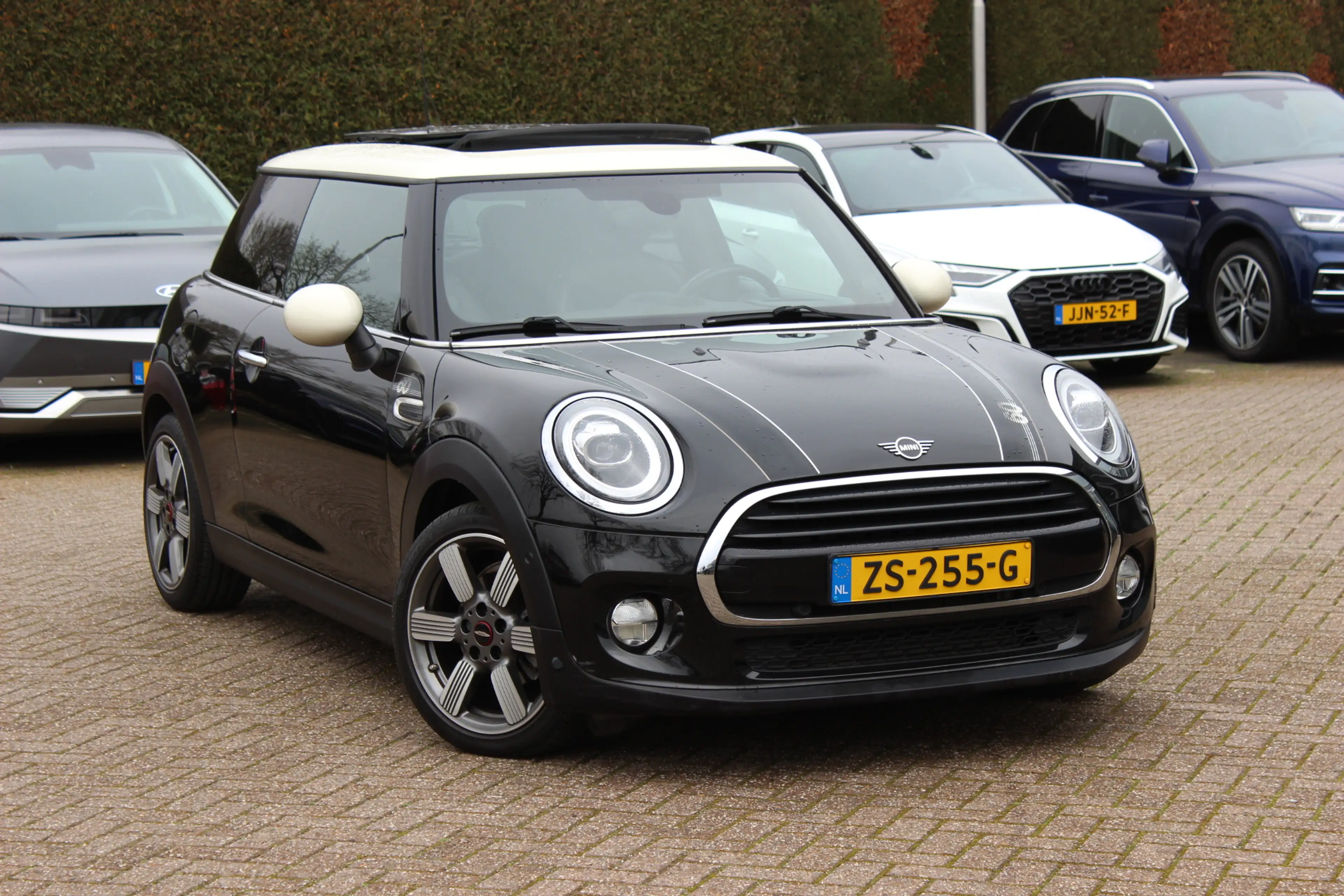 MINI Cooper Mini 1.5 60 Years Edition / Panoramadak / Head-up