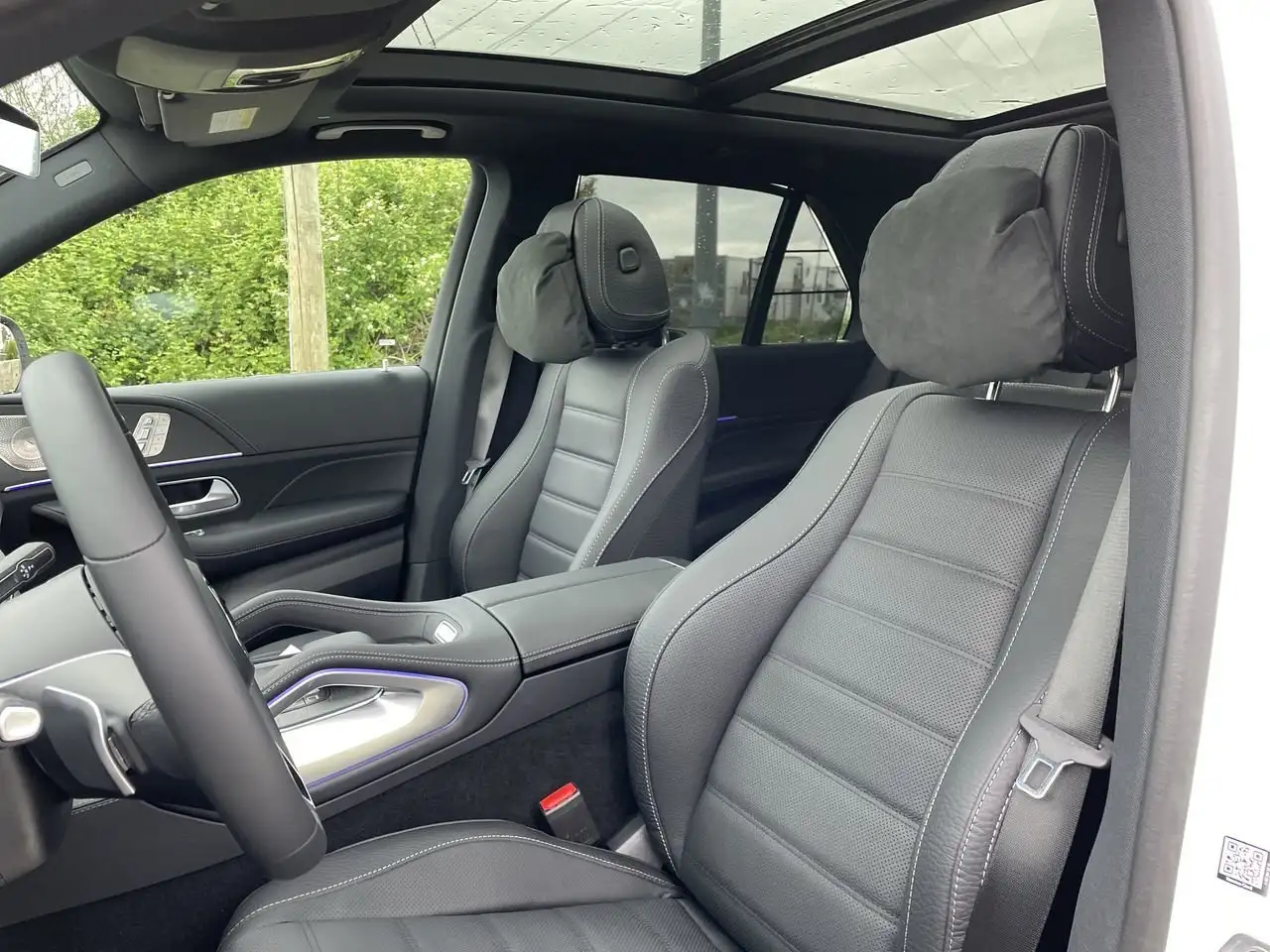 Mercedes-Benz GLE снимка Mercedes-Benz GLE
