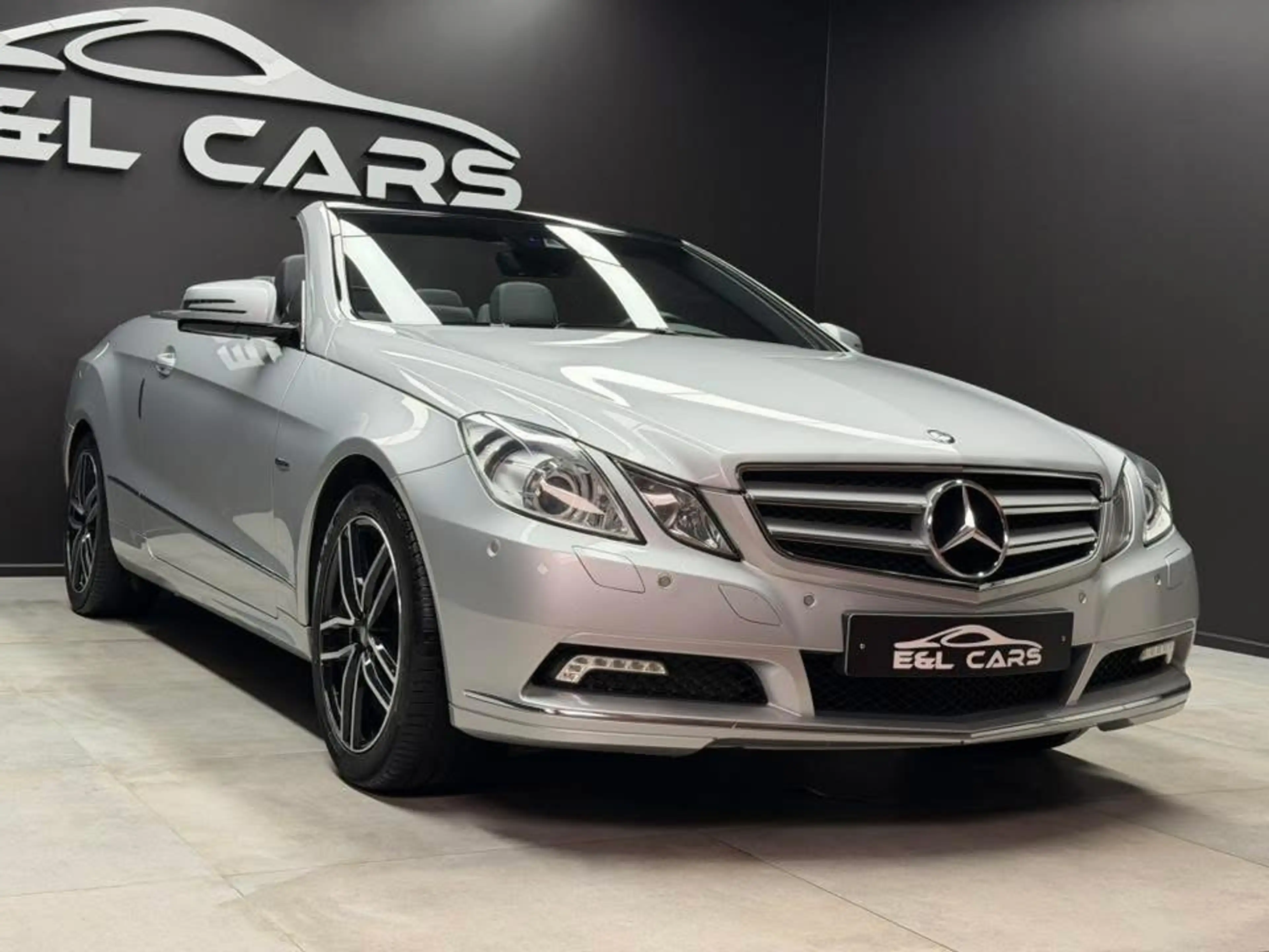 Mercedes-Benz E 250 CABRIOLET E 250 CGI **12 mois de garantie** — photo 5