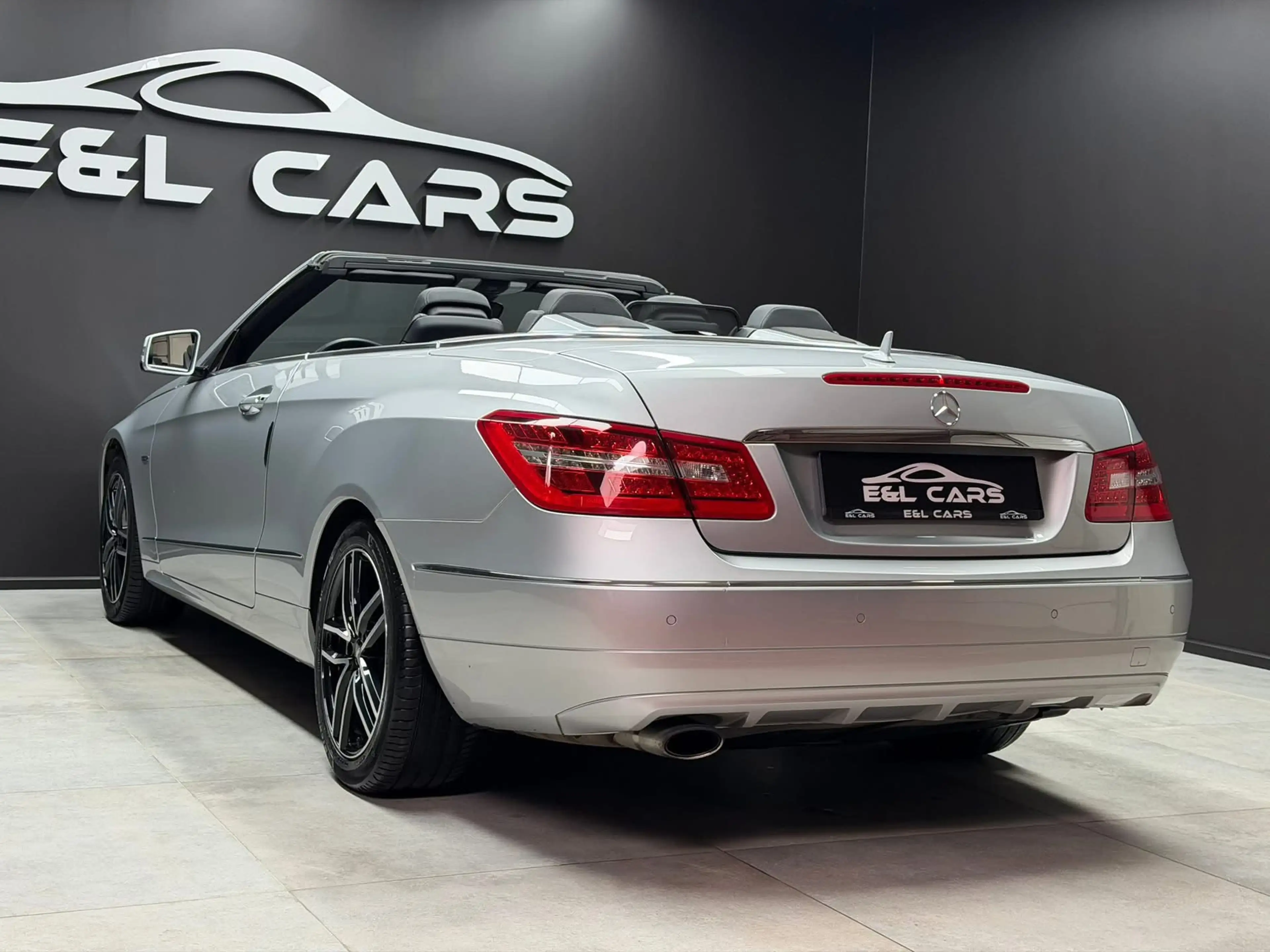 Mercedes-Benz E 250 CABRIOLET E 250 CGI **12 mois de garantie** — photo 11