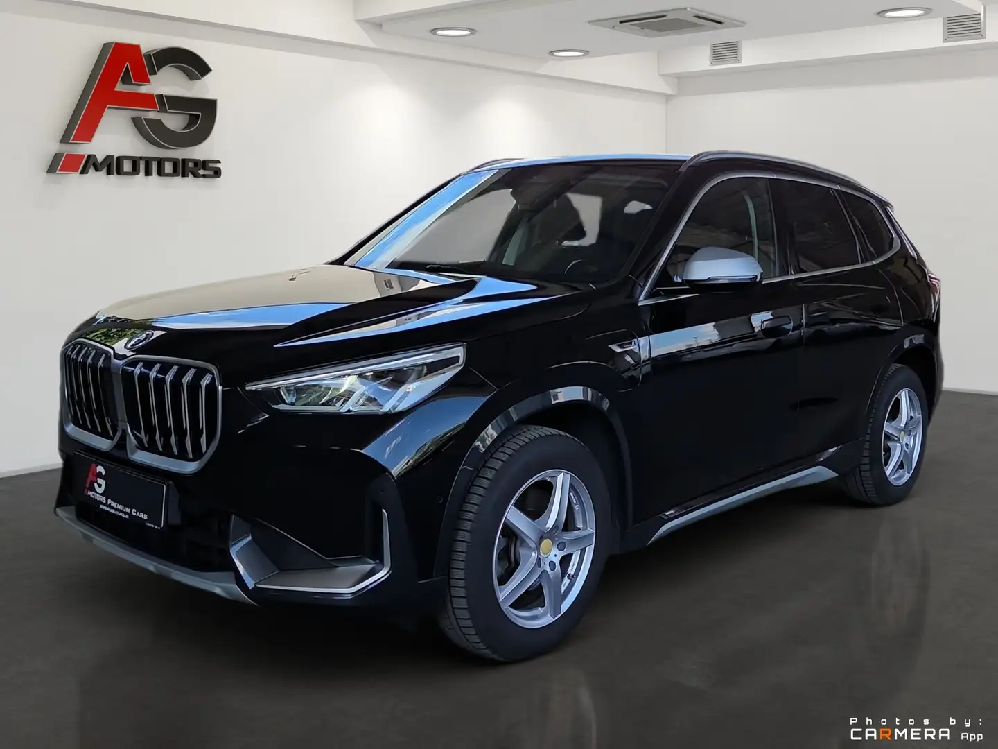 BMW X1 xDrive25e 14,2kWh Aut. Schwarz - 1