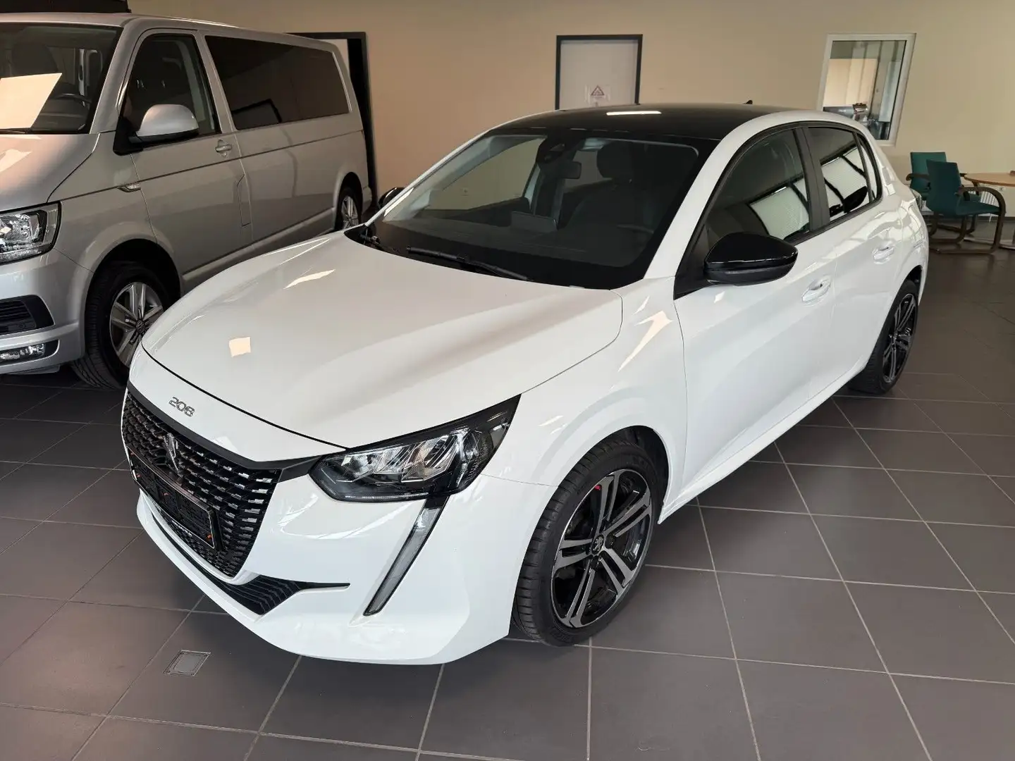 Peugeot 208 Active Pack Blanc - 1
