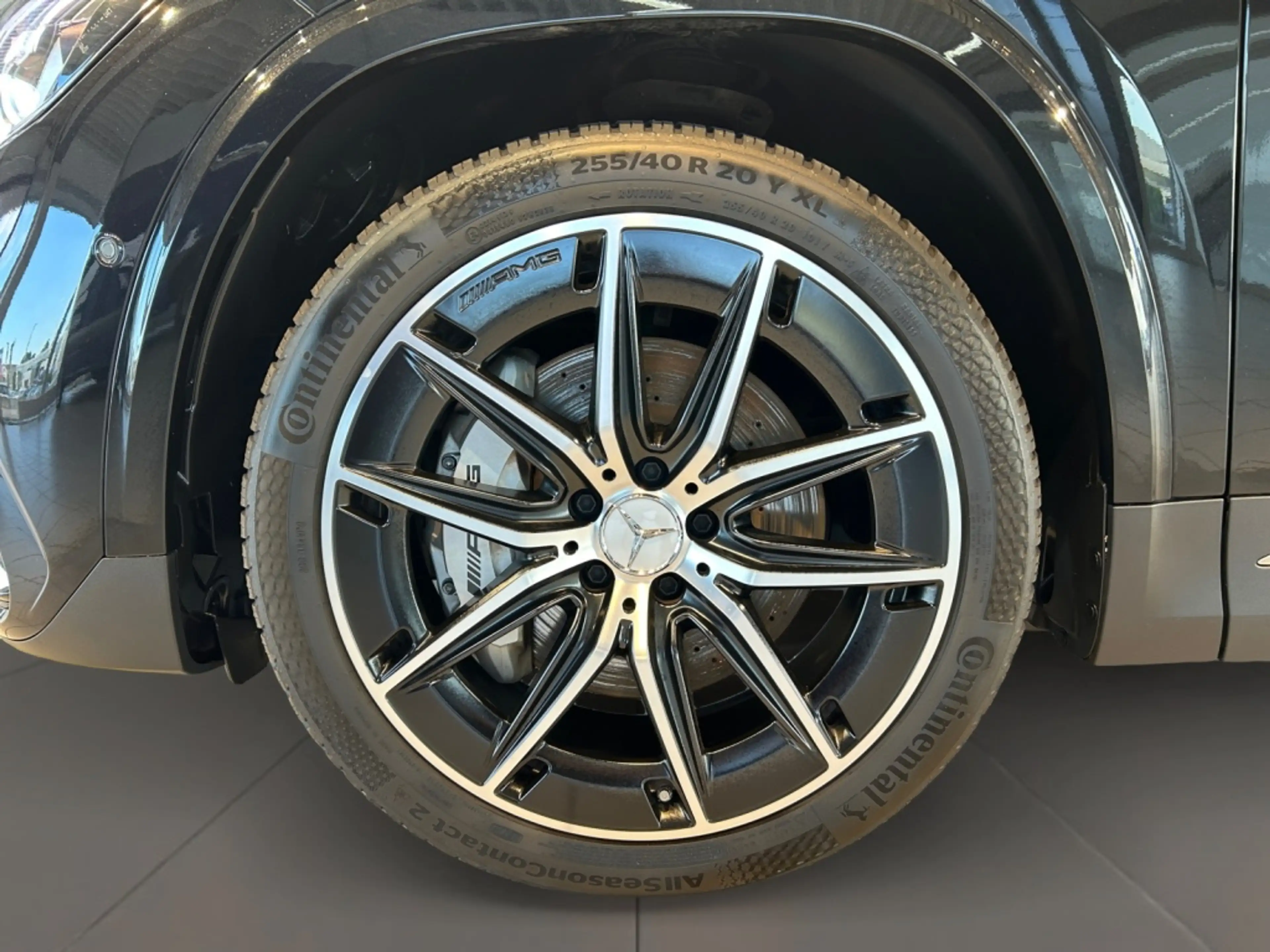 Mercedes-Benz GLA 35 AMG GLA 35 4matic AMG AMG+MBUX+MBeam+Wide+Cam+LED — photo 8
