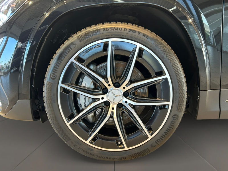Mercedes-Benz GLA 35 AMG GLA 35 4matic AMG AMG+MBUX+MBeam+Wide+Cam+LED — photo 8