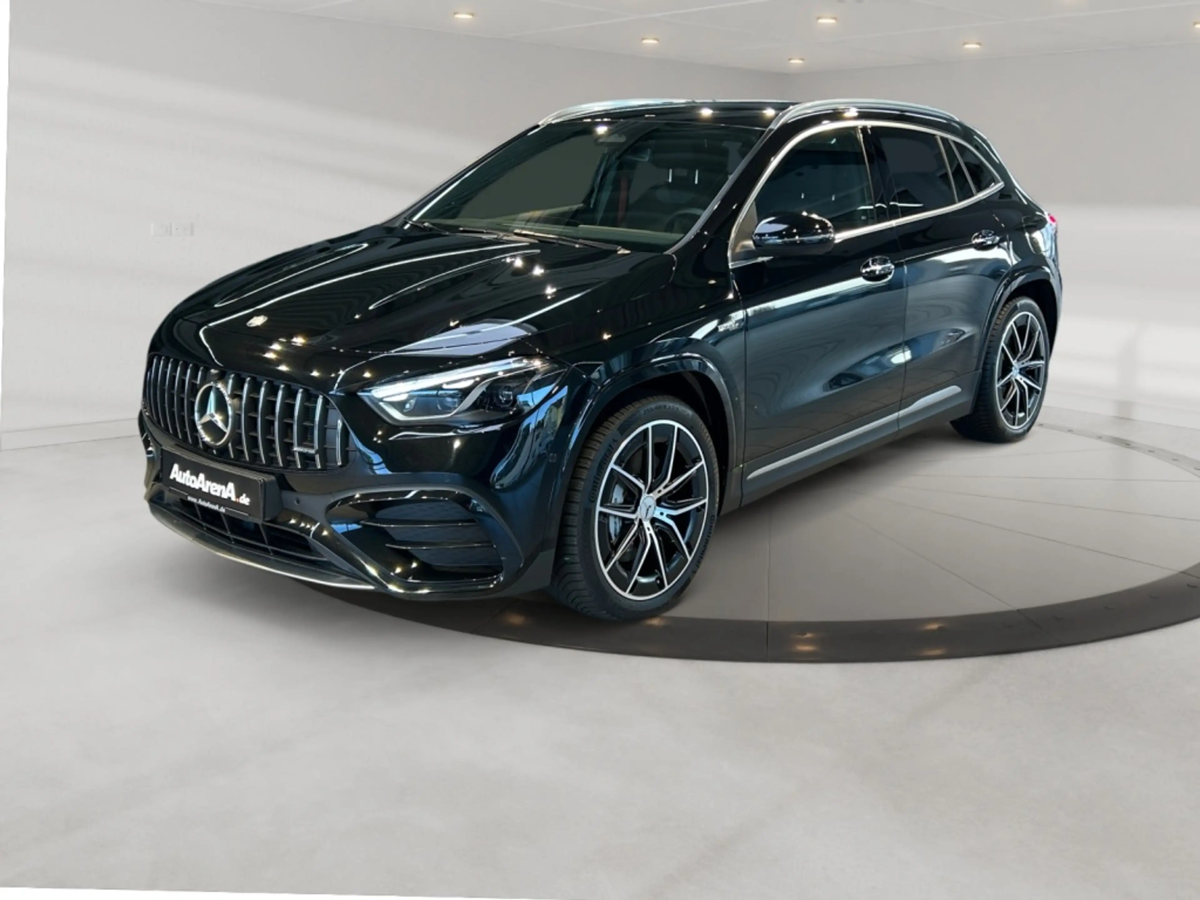 Mercedes-Benz GLA 35 AMG GLA 35 4matic AMG AMG+MBUX+MBeam+Wide+Cam+LED — photo 2