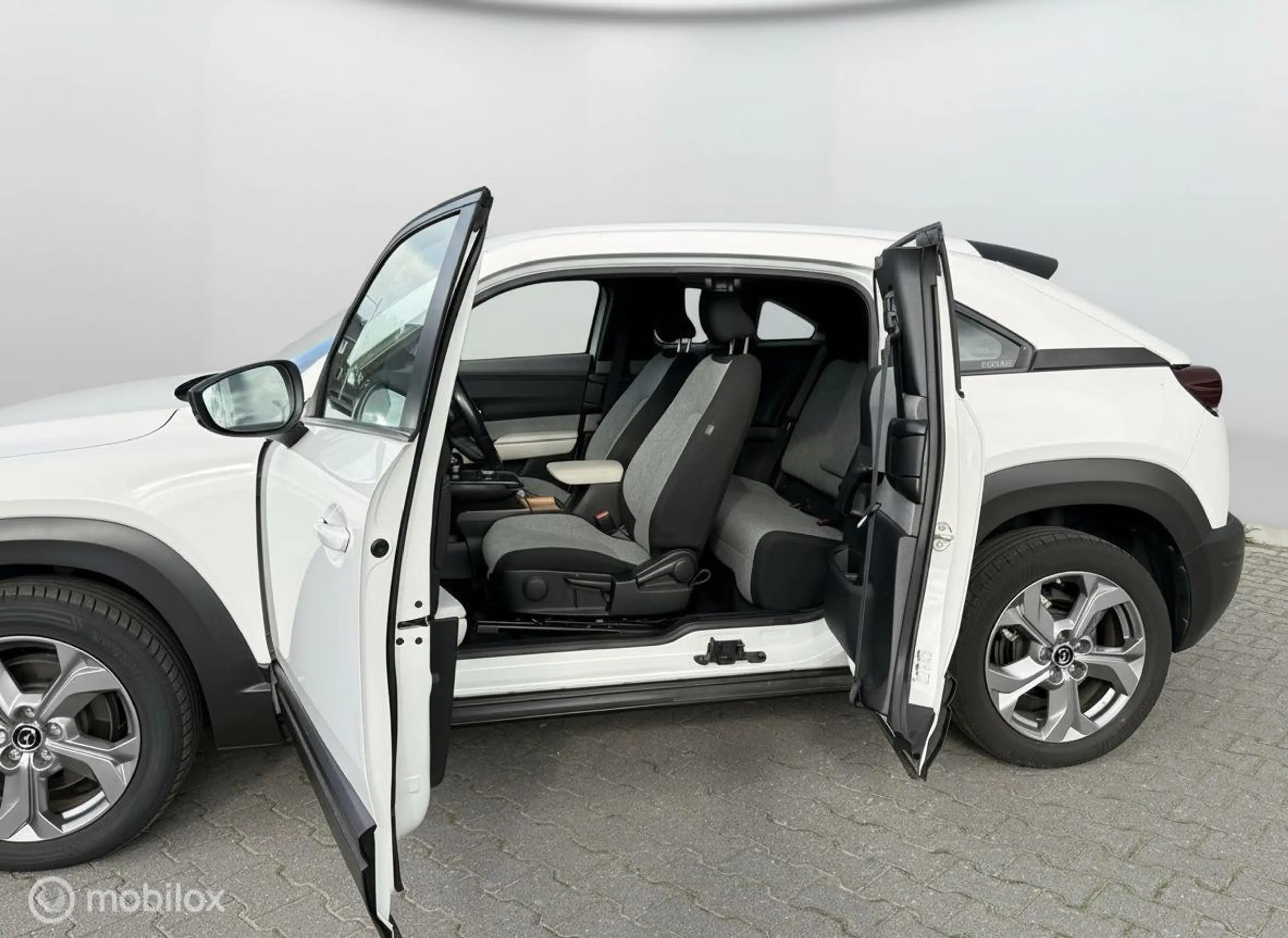 Mazda MX-30 e-SkyActiv 145 | 36 kWh | SOH 93% | 34.441 km | 08 — photo 15