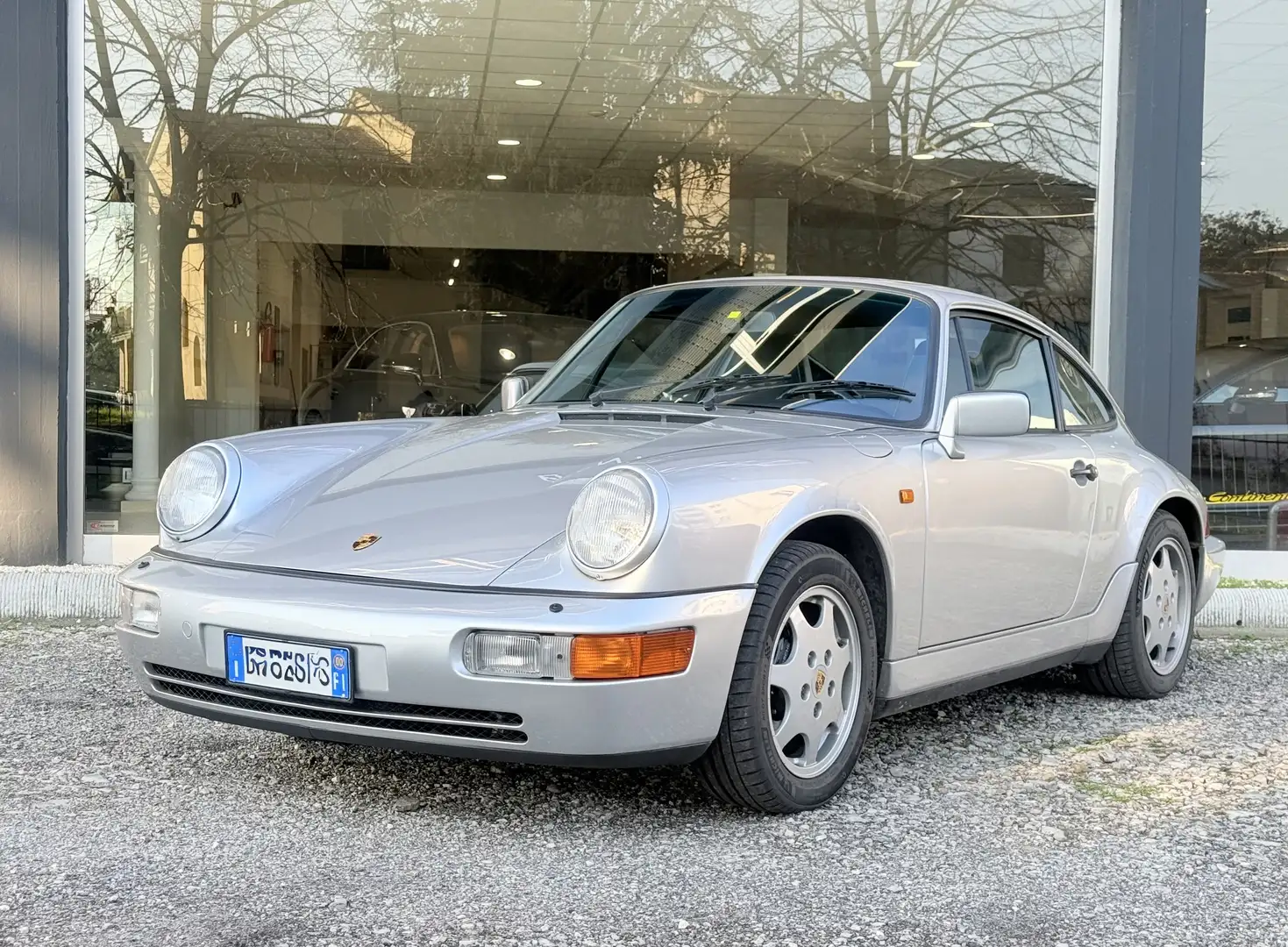 Porsche 964 Coupe 3.6 Carrera 4 Argent - 2