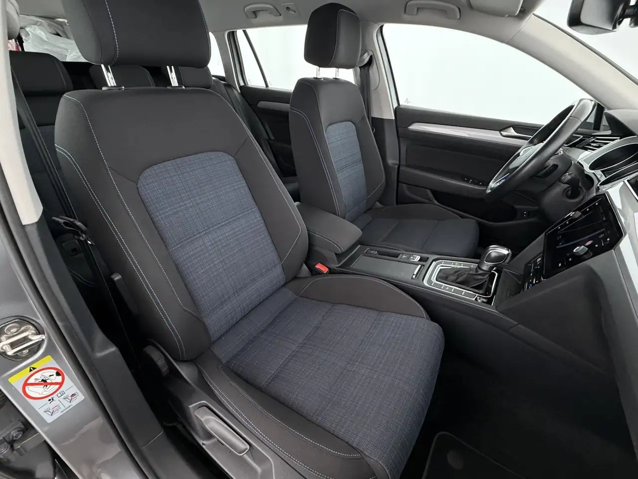 Volkswagen Passat 1.4 TSI GTE PHEV Aut LED AHK RADAR, миниатюра 15