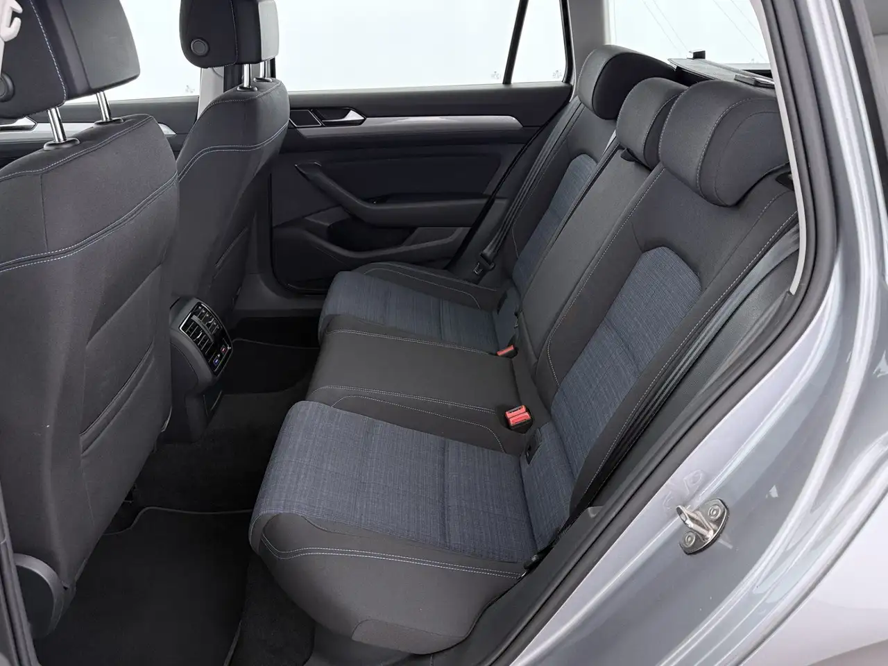Volkswagen Passat 1.4 TSI GTE PHEV Aut LED AHK RADAR, миниатюра 26