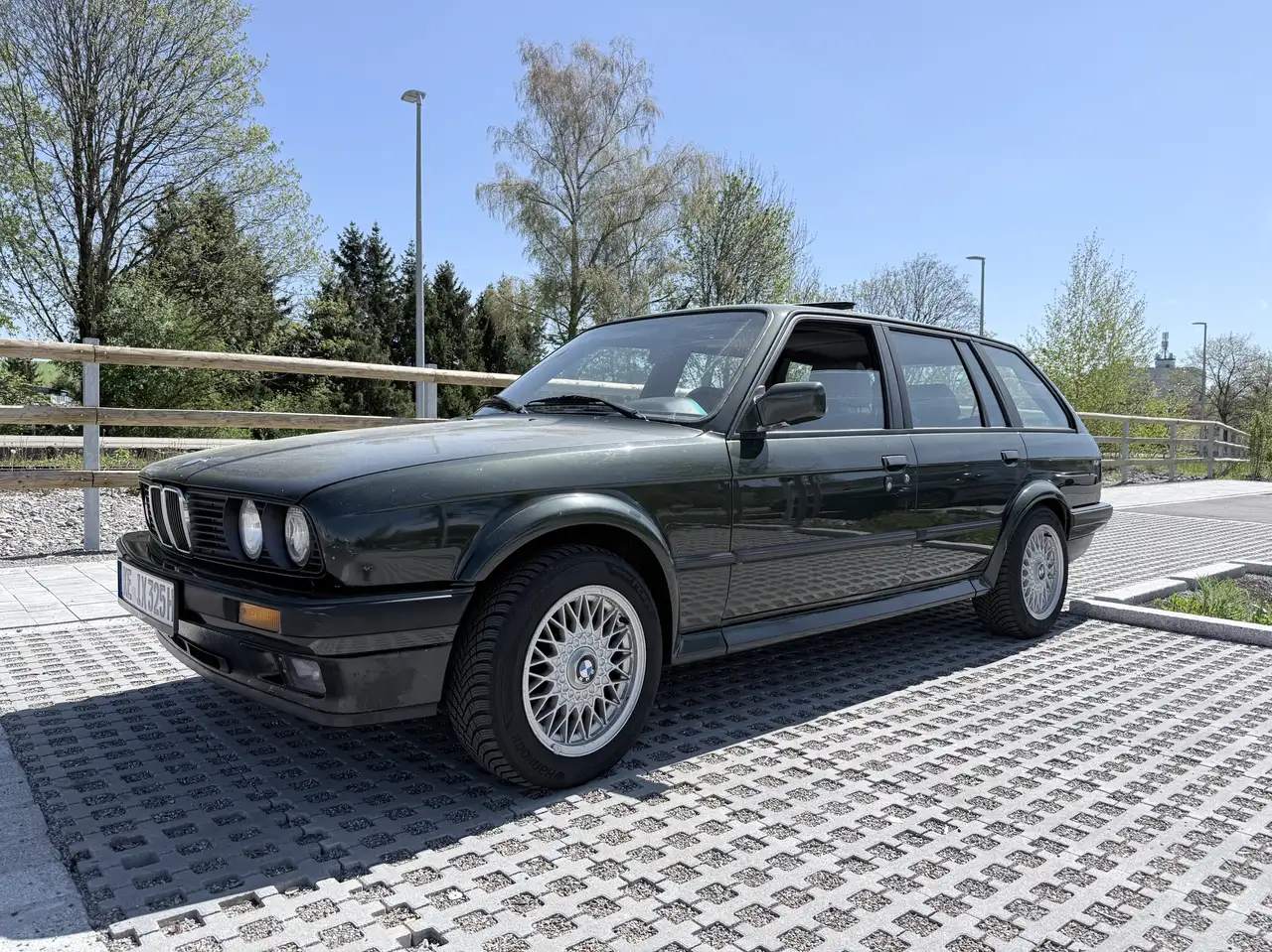 BMW 325ix touring E30, foto 2
