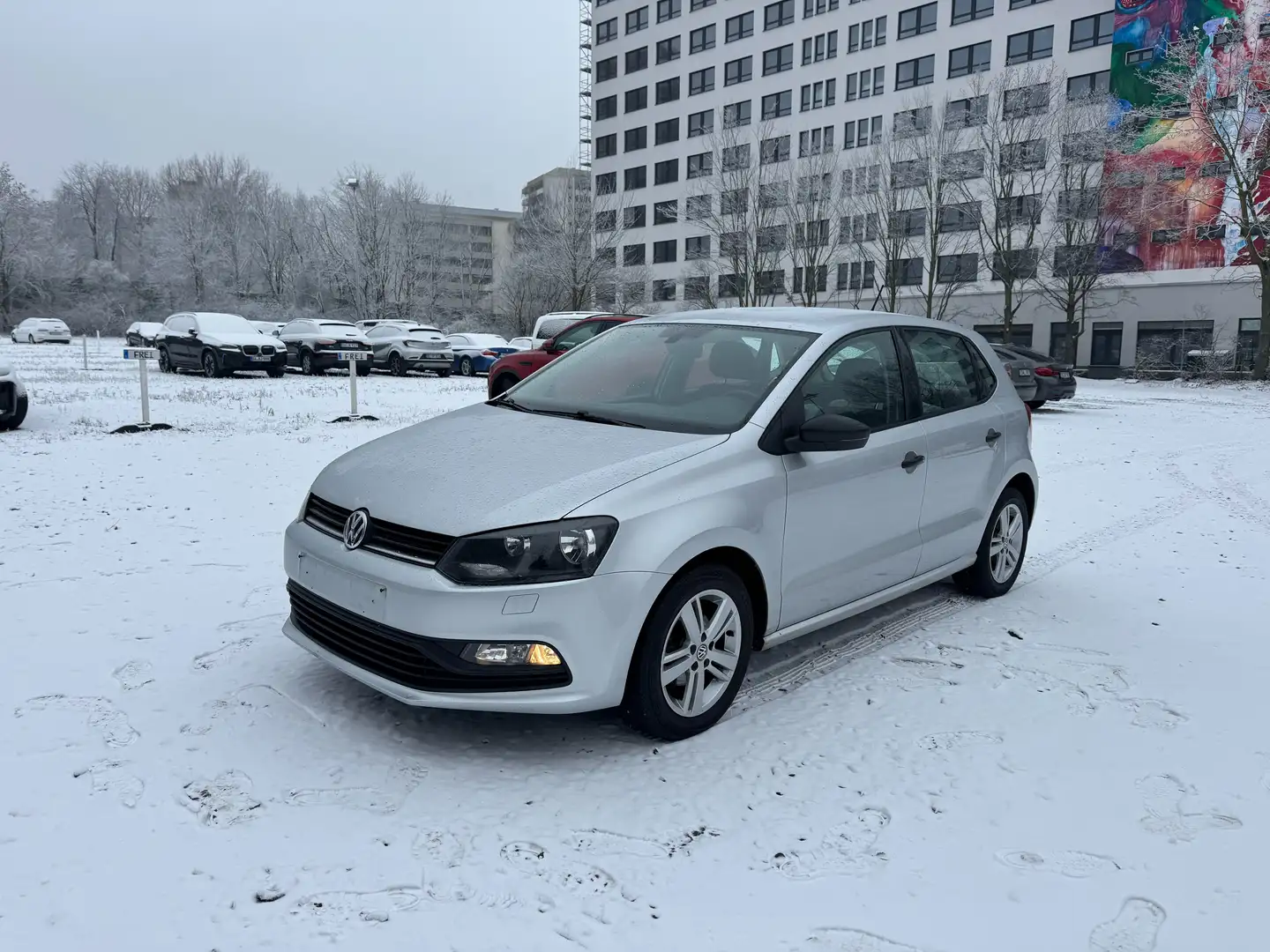 Volkswagen Polo Trendline 8-Fach TÜV+Insp NEU!! Zilver - 1