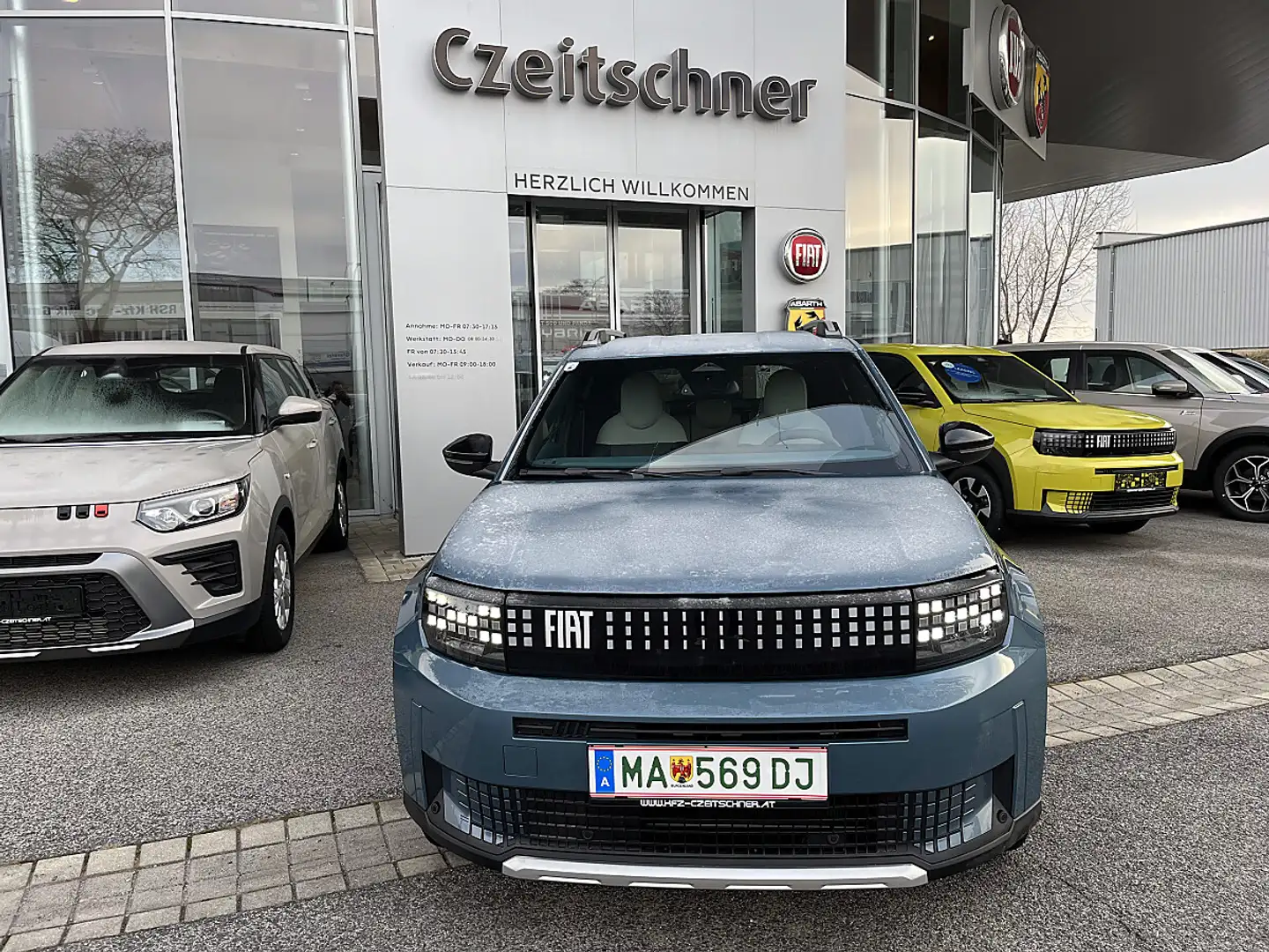 Fiat Grande Panda Elektro 44kWh La Prima Blau - 1